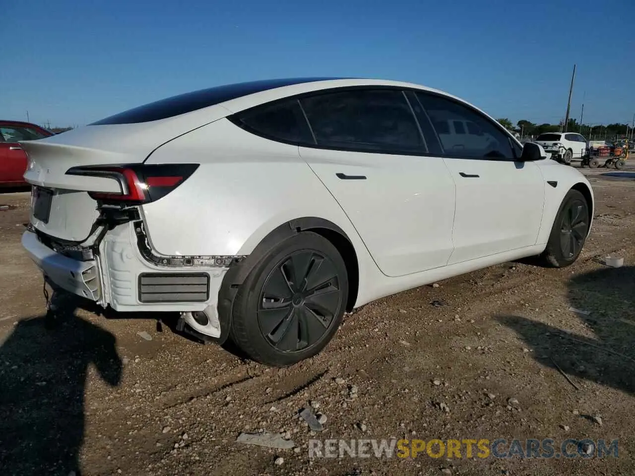 3 Photograph of a damaged car 5YJ3E1EA1RF865550 TESLA MODEL 3 2024