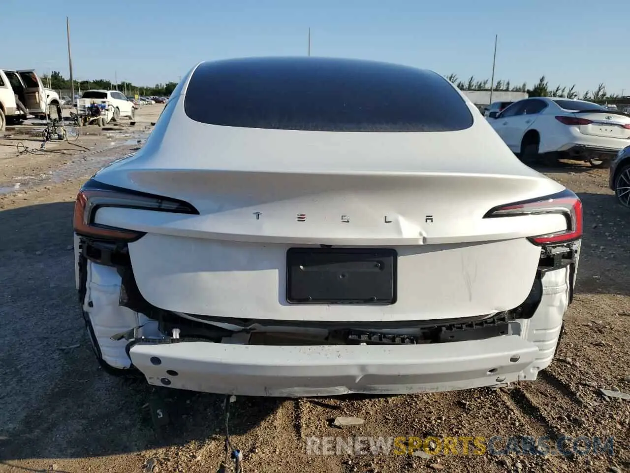 6 Photograph of a damaged car 5YJ3E1EA1RF865550 TESLA MODEL 3 2024