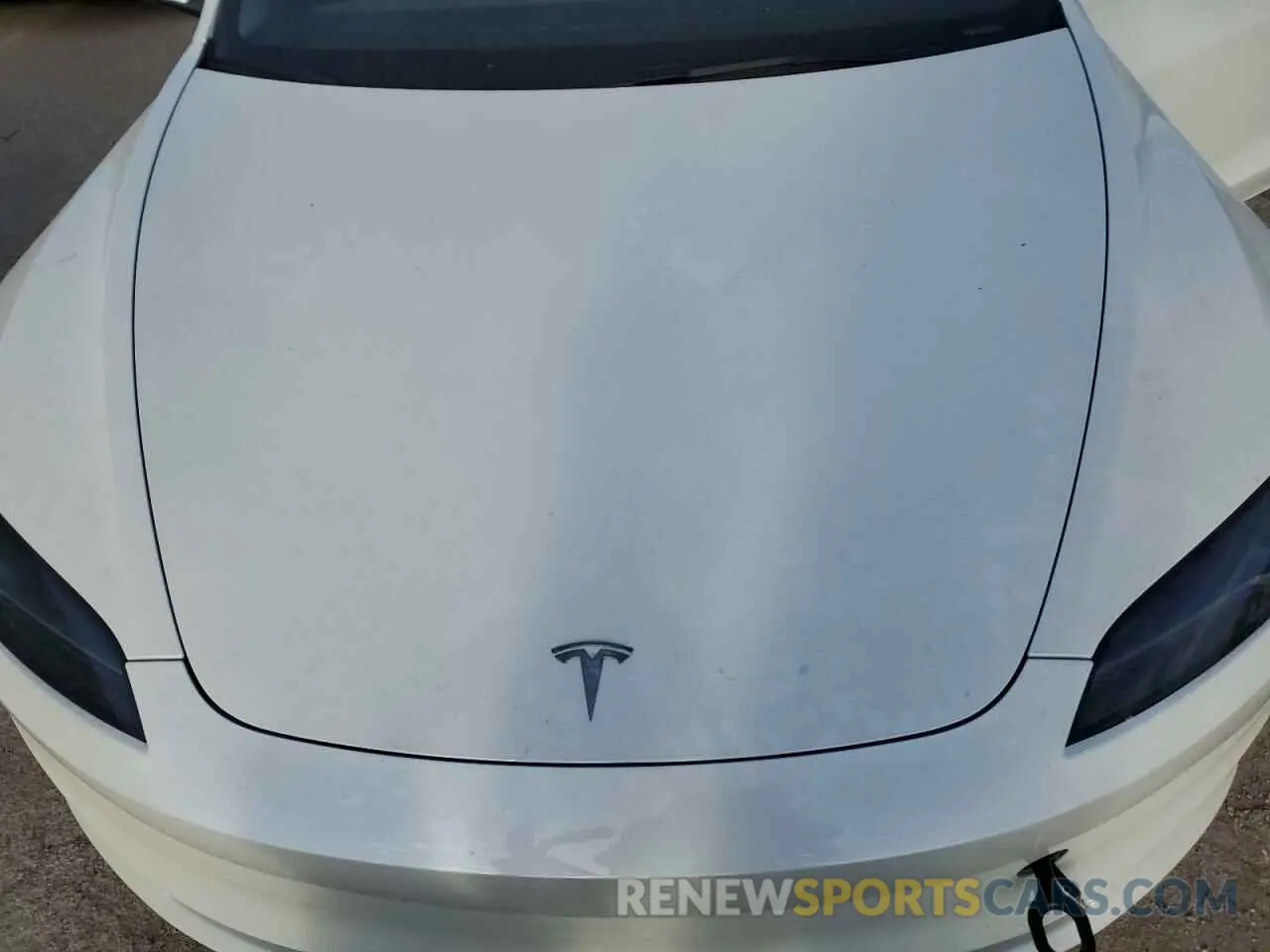 11 Photograph of a damaged car 5YJ3E1EA2RF729721 TESLA MODEL 3 2024