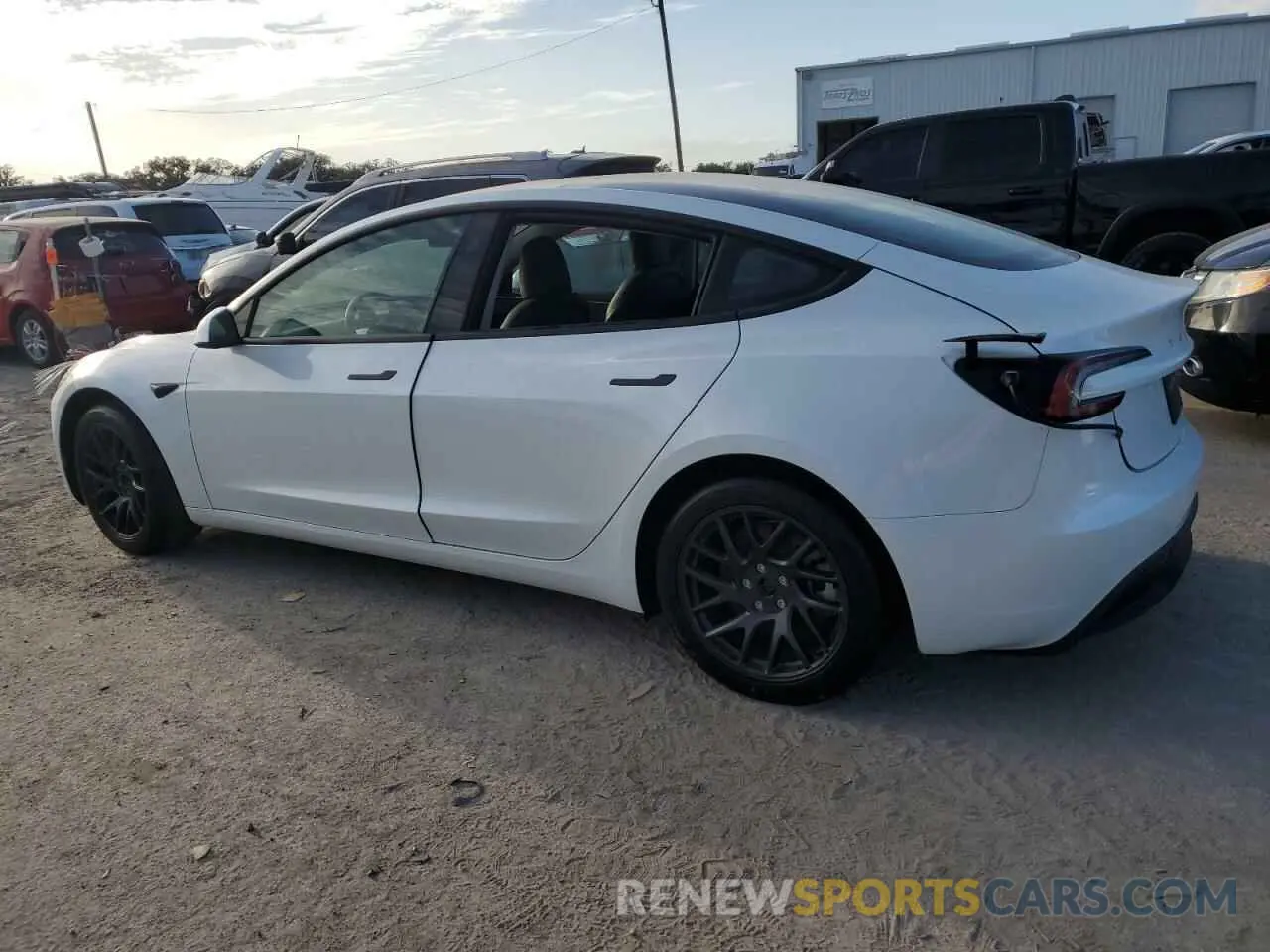 2 Photograph of a damaged car 5YJ3E1EA2RF729721 TESLA MODEL 3 2024