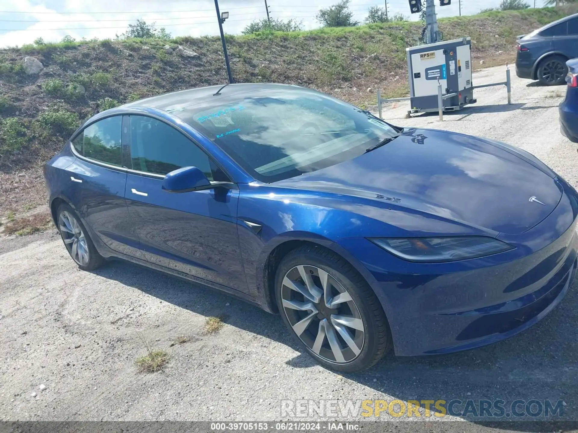 1 Photograph of a damaged car 5YJ3E1EA2RF750214 TESLA MODEL 3 2024