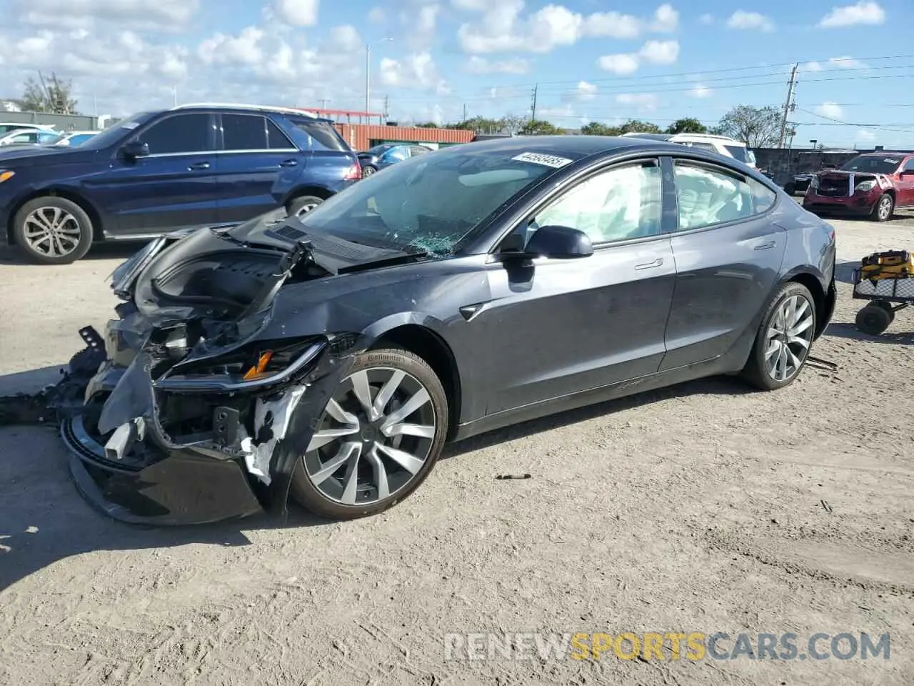 1 Photograph of a damaged car 5YJ3E1EA2RF752321 TESLA MODEL 3 2024