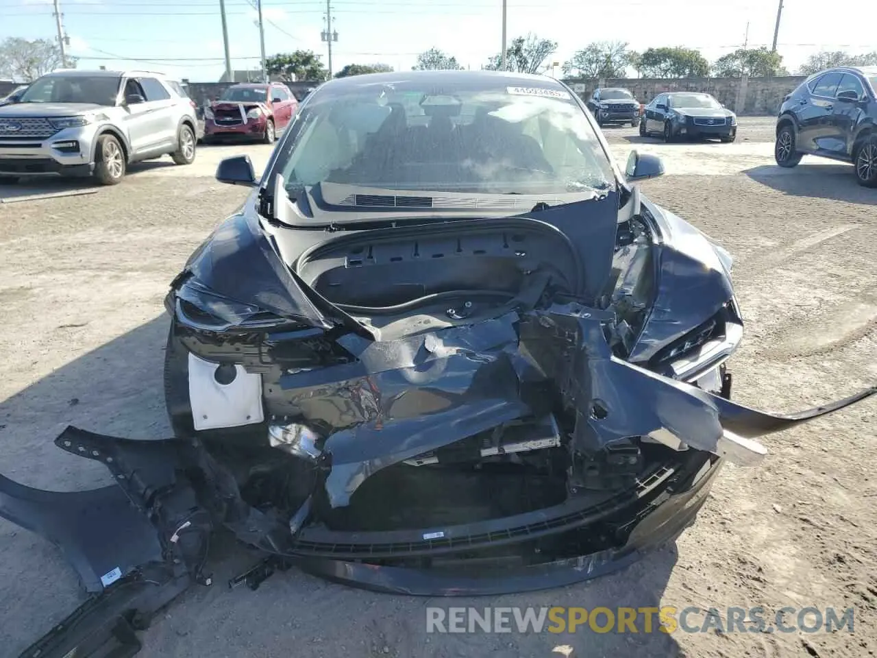 5 Photograph of a damaged car 5YJ3E1EA2RF752321 TESLA MODEL 3 2024