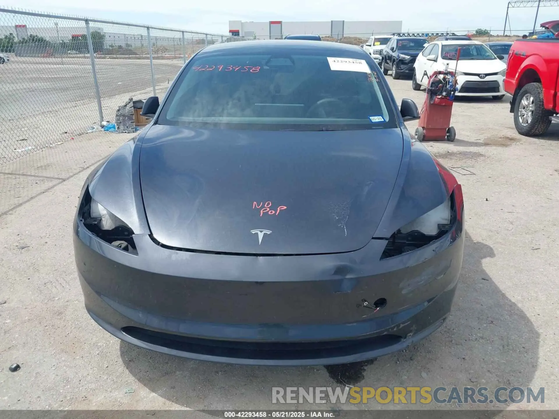 11 Photograph of a damaged car 5YJ3E1EA2RF761519 TESLA MODEL 3 2024