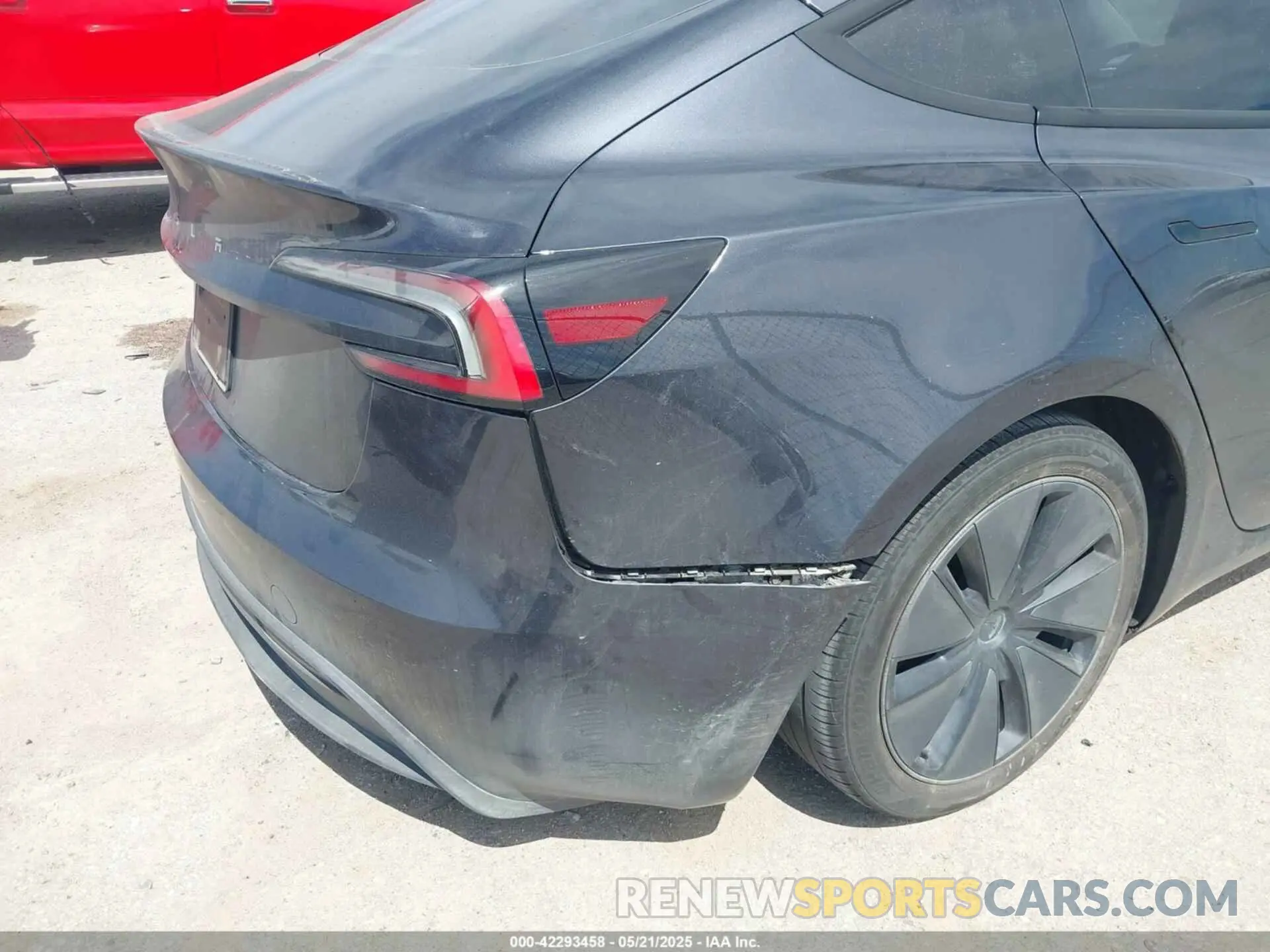 20 Photograph of a damaged car 5YJ3E1EA2RF761519 TESLA MODEL 3 2024