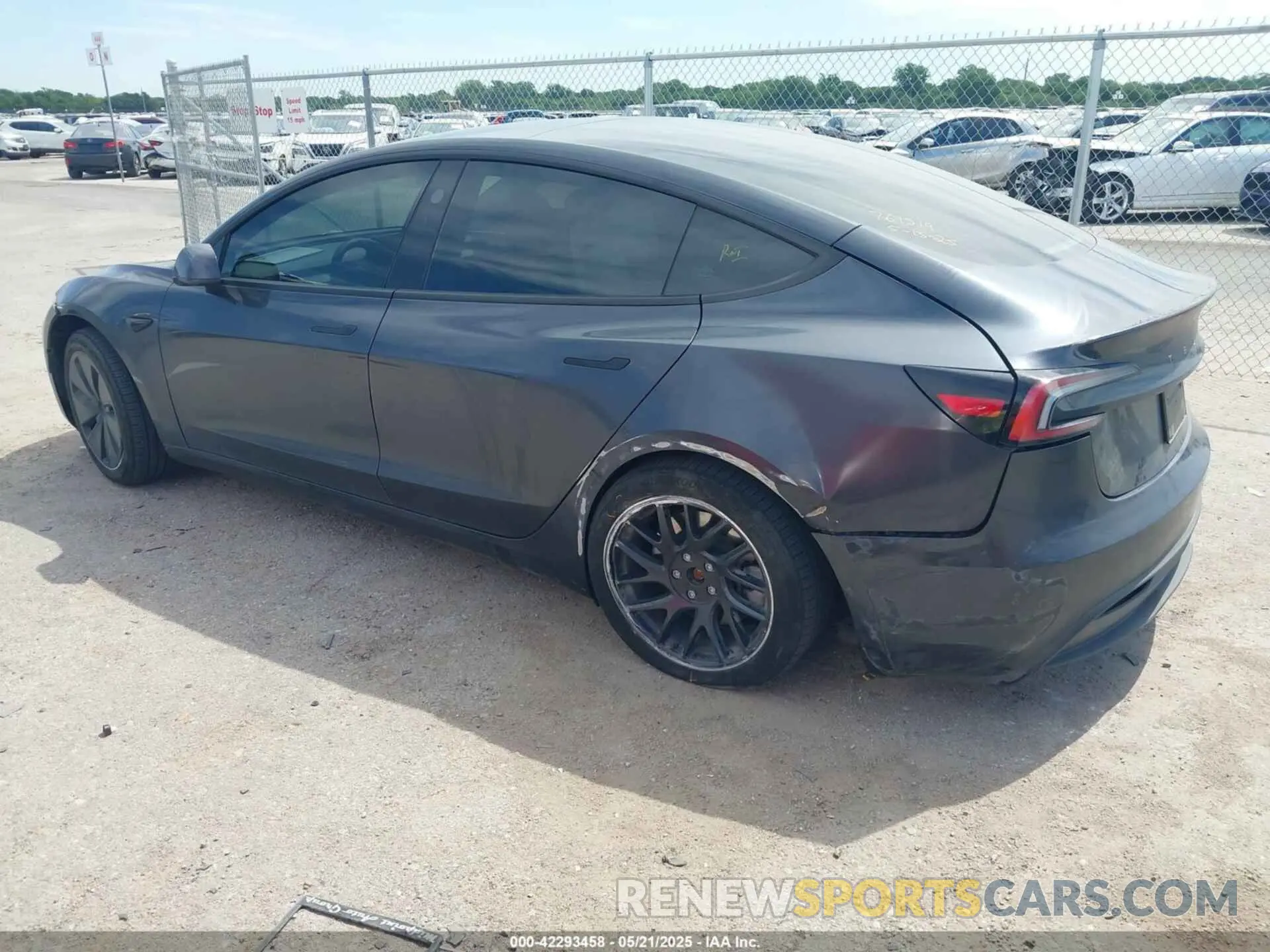3 Photograph of a damaged car 5YJ3E1EA2RF761519 TESLA MODEL 3 2024