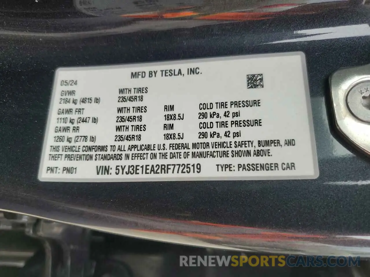 12 Photograph of a damaged car 5YJ3E1EA2RF772519 TESLA MODEL 3 2024
