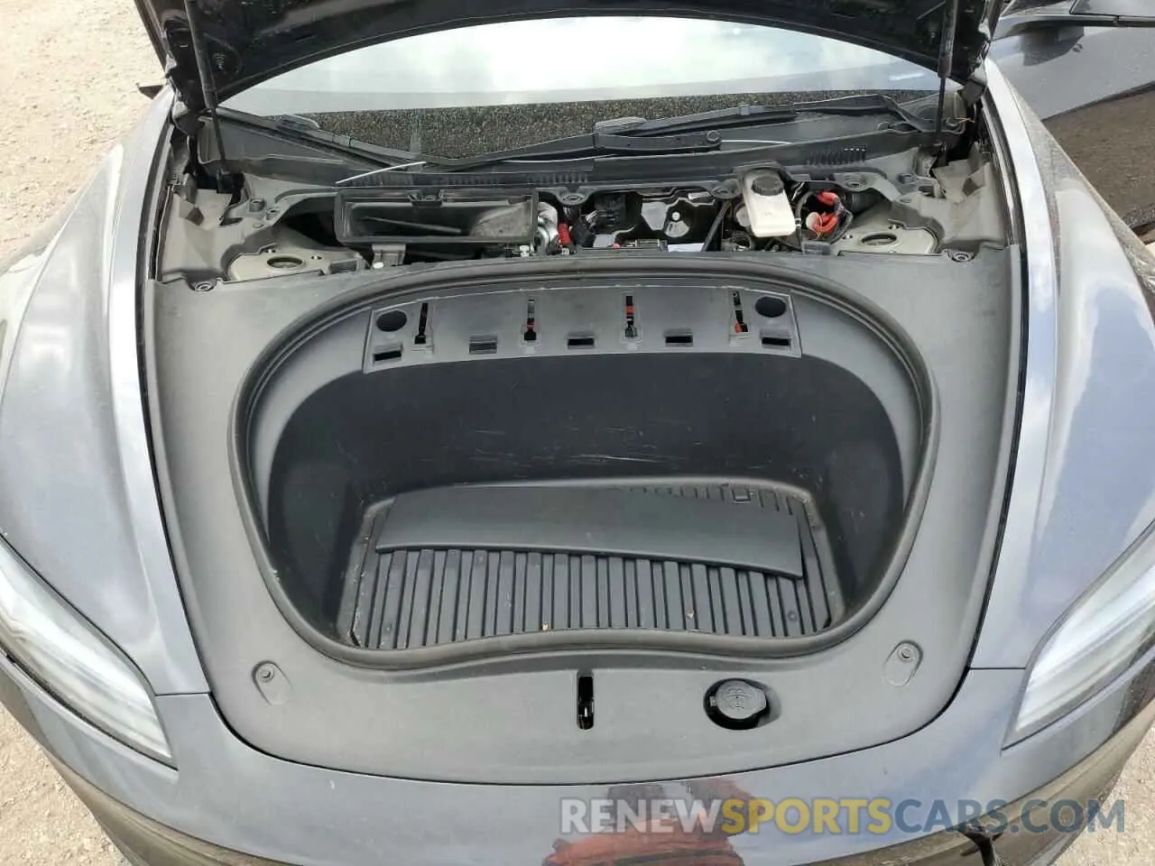 11 Photograph of a damaged car 5YJ3E1EA2RF822321 TESLA MODEL 3 2024