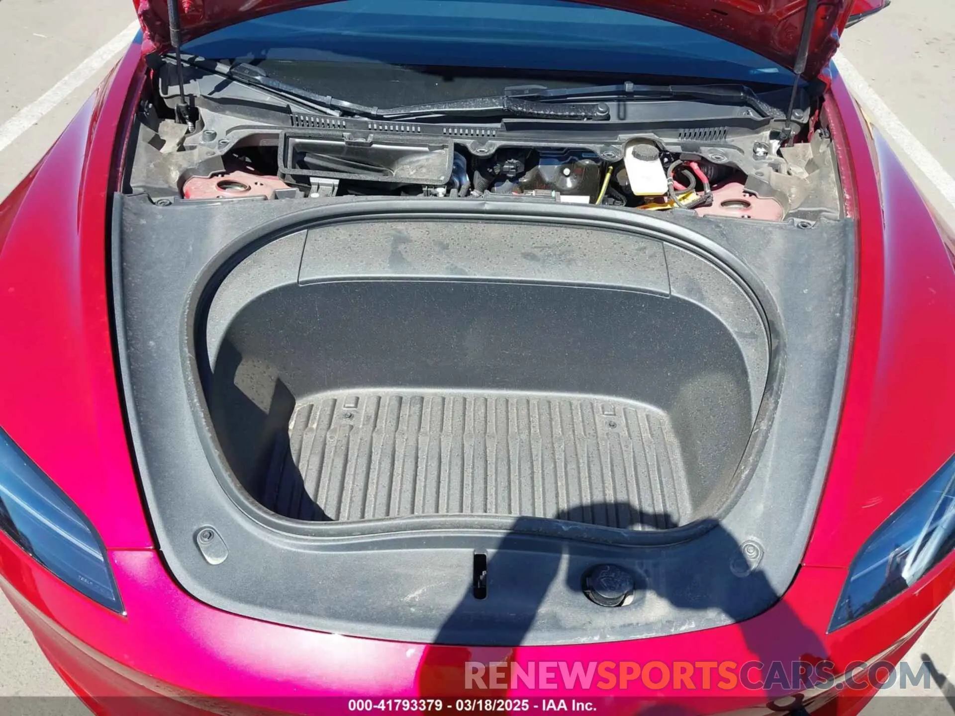 10 Photograph of a damaged car 5YJ3E1EA2RF825011 TESLA MODEL 3 2024