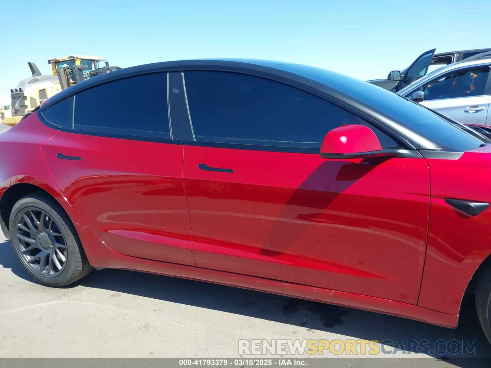 14 Photograph of a damaged car 5YJ3E1EA2RF825011 TESLA MODEL 3 2024