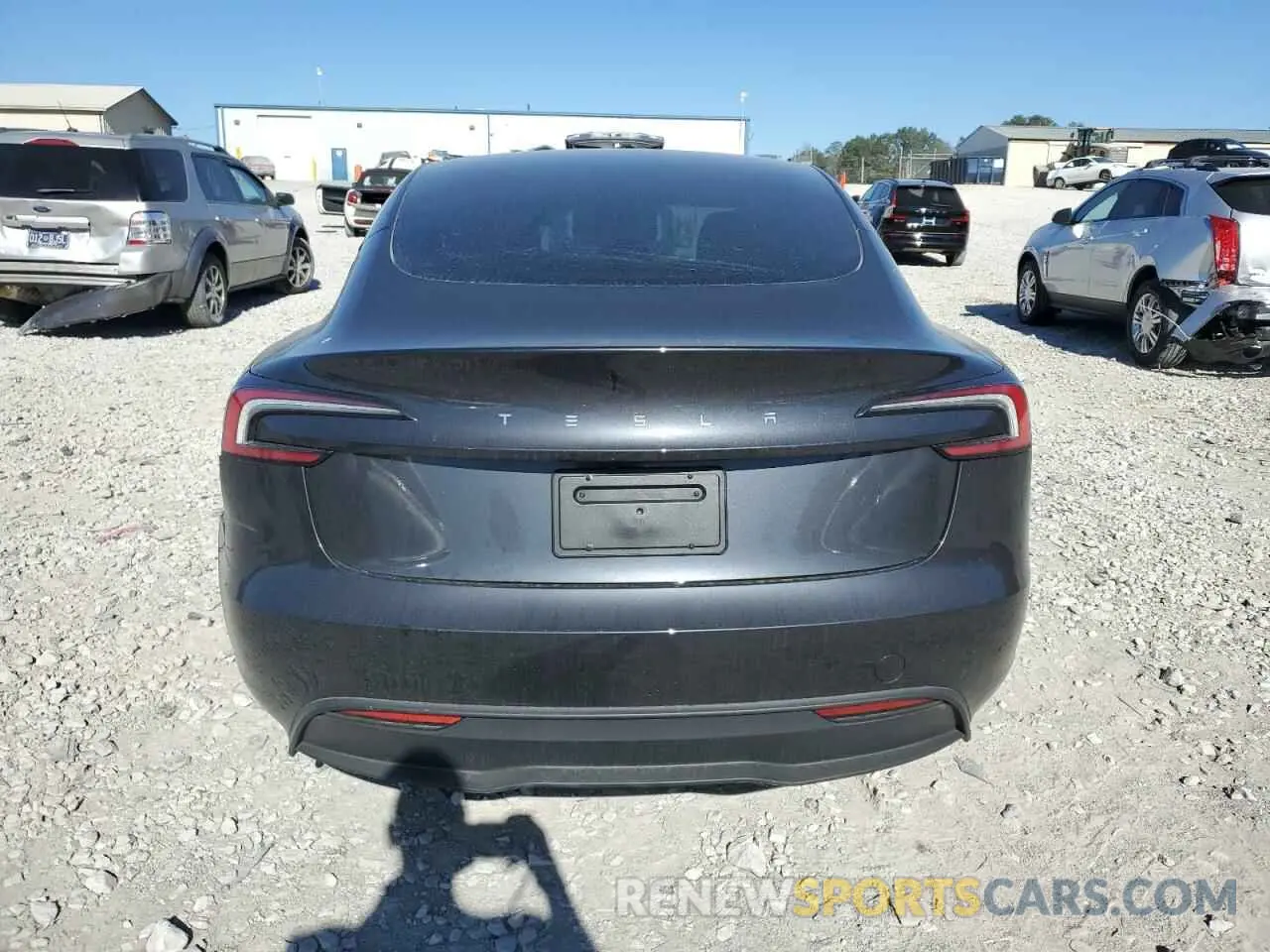 6 Photograph of a damaged car 5YJ3E1EA2RF827101 TESLA MODEL 3 2024