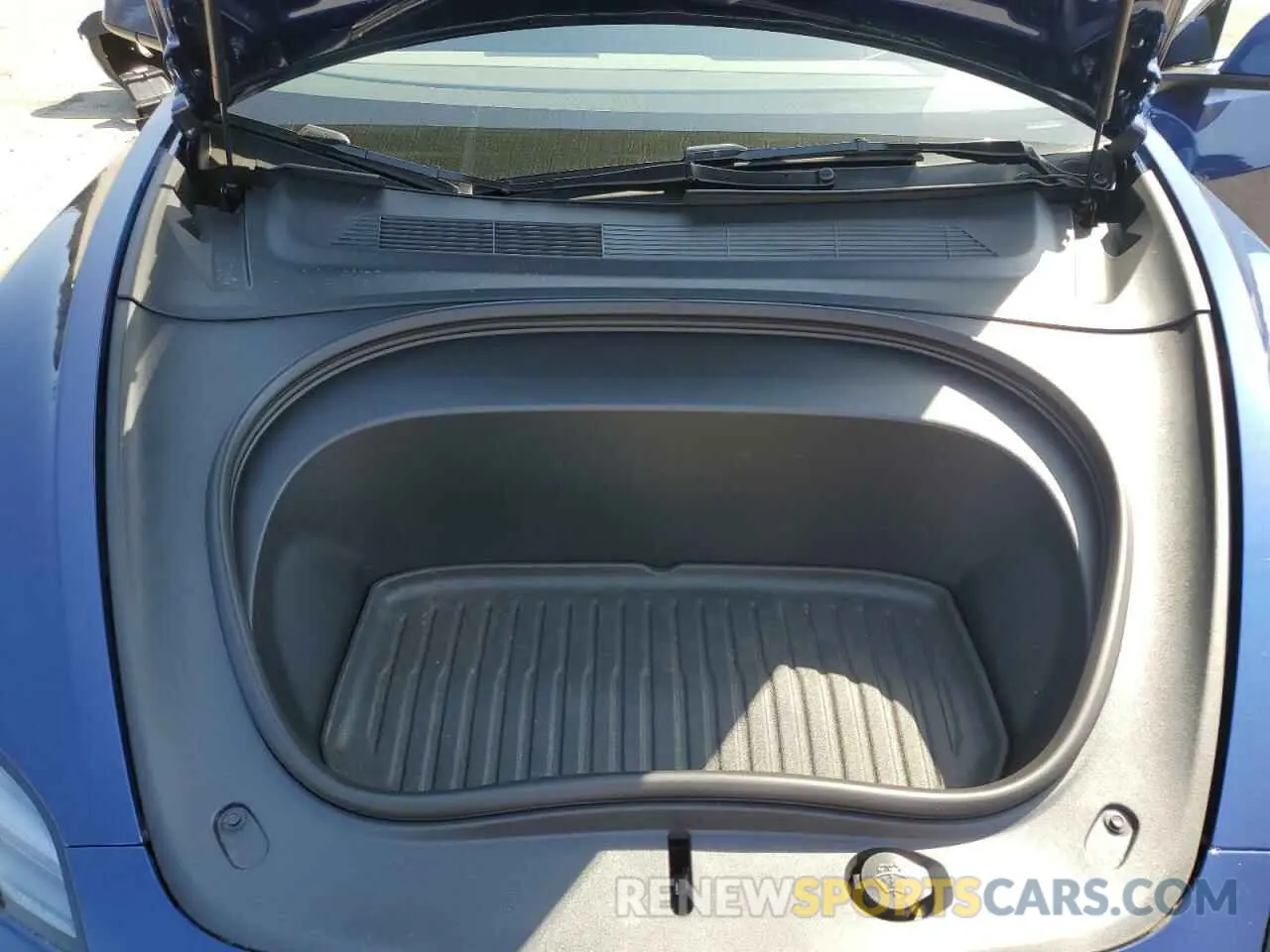 11 Photograph of a damaged car 5YJ3E1EA2RF846411 TESLA MODEL 3 2024