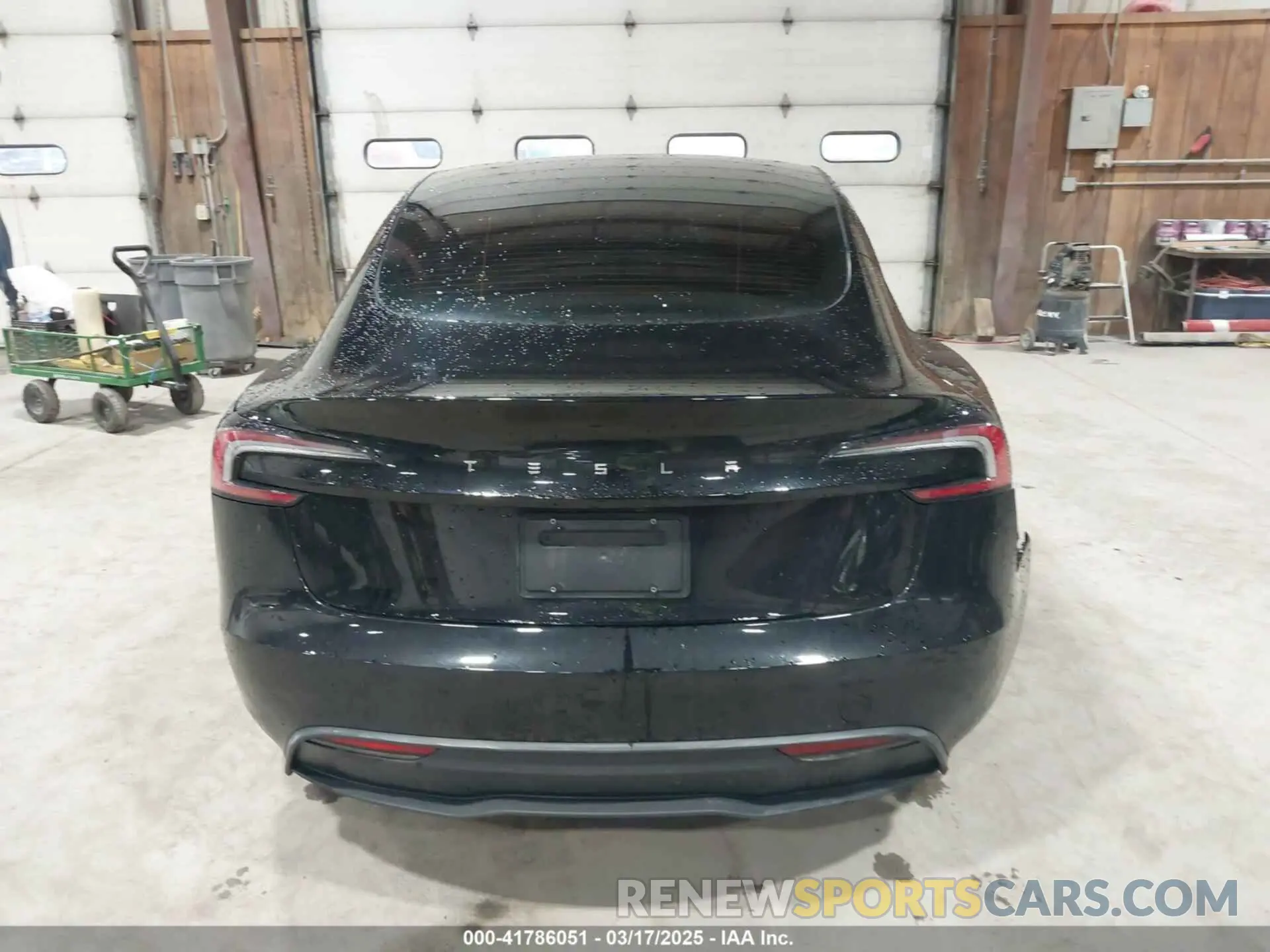 16 Photograph of a damaged car 5YJ3E1EA2RF856579 TESLA MODEL 3 2024
