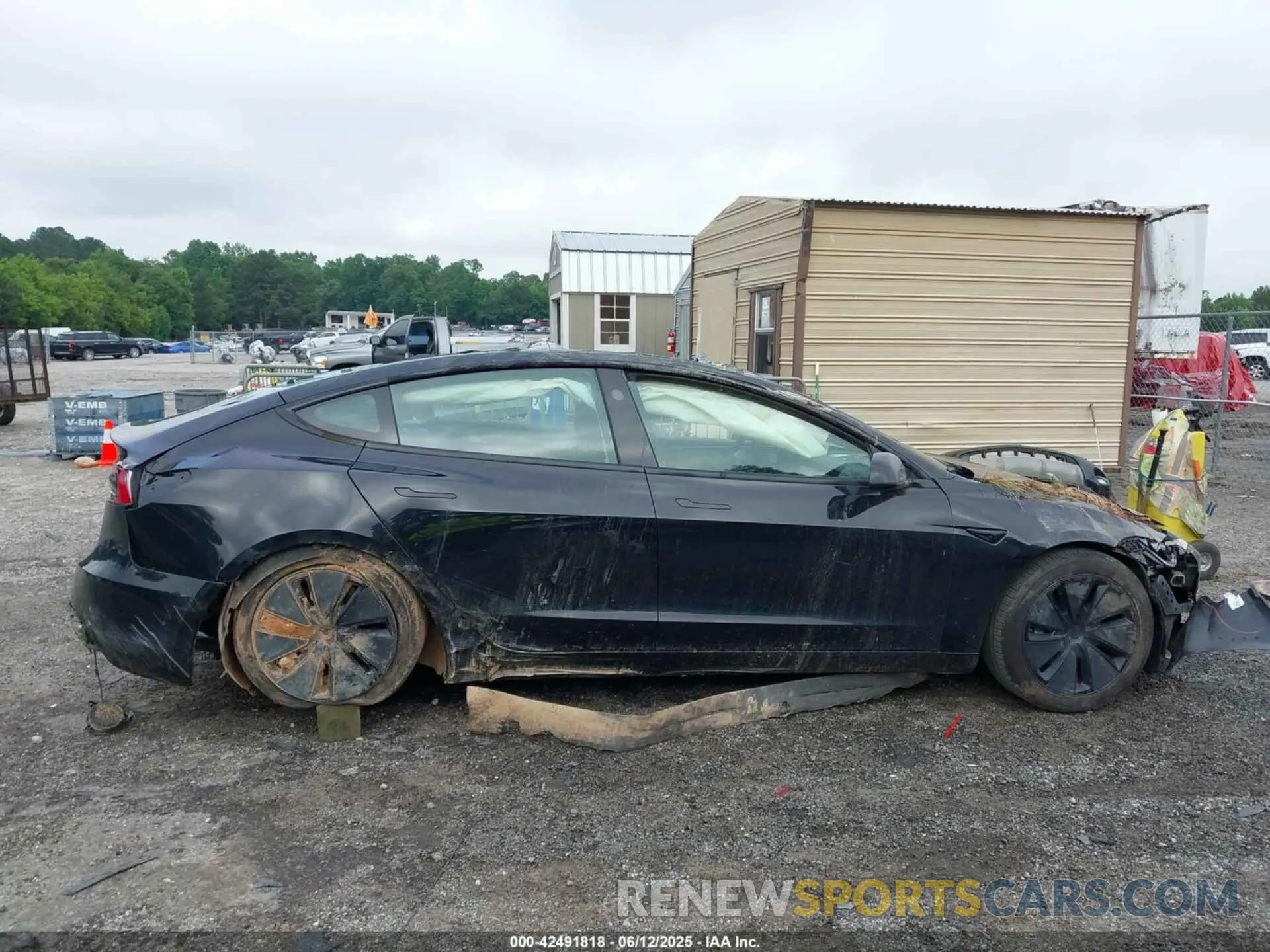 12 Photograph of a damaged car 5YJ3E1EA3RF729159 TESLA MODEL 3 2024