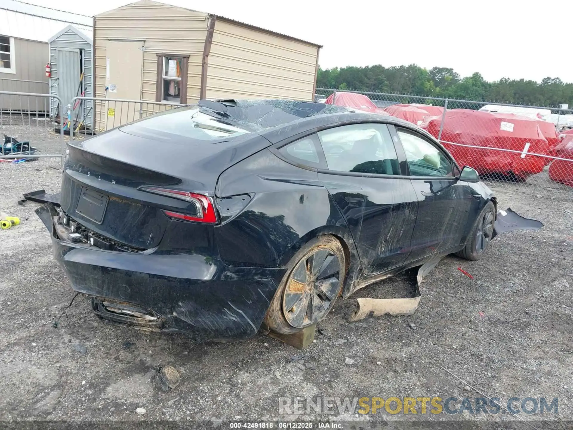 4 Photograph of a damaged car 5YJ3E1EA3RF729159 TESLA MODEL 3 2024