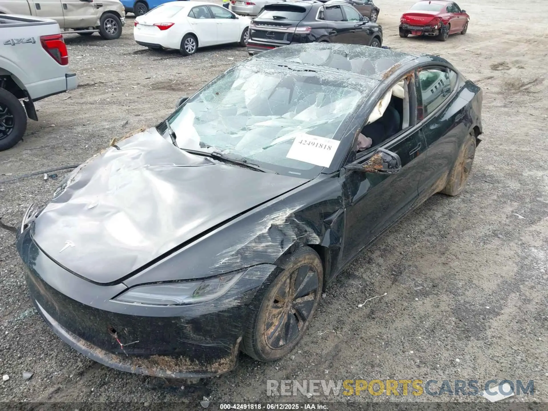 6 Photograph of a damaged car 5YJ3E1EA3RF729159 TESLA MODEL 3 2024