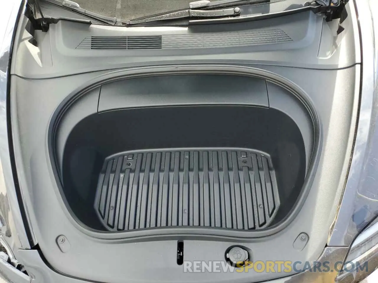 12 Photograph of a damaged car 5YJ3E1EA3RF739920 TESLA MODEL 3 2024