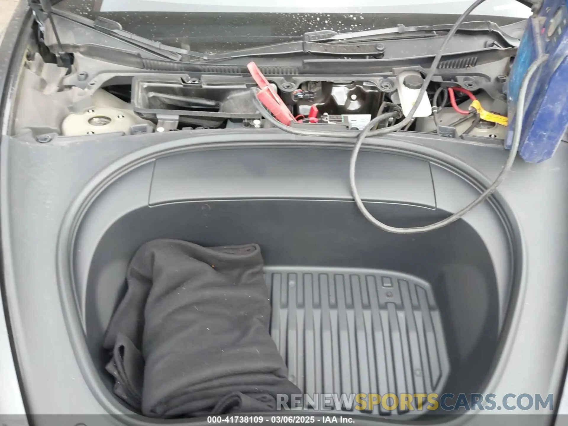 10 Photograph of a damaged car 5YJ3E1EA3RF771010 TESLA MODEL 3 2024