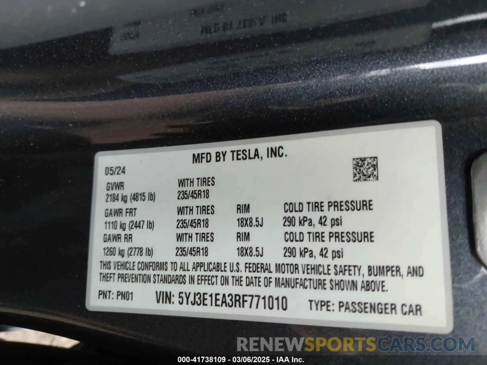9 Photograph of a damaged car 5YJ3E1EA3RF771010 TESLA MODEL 3 2024