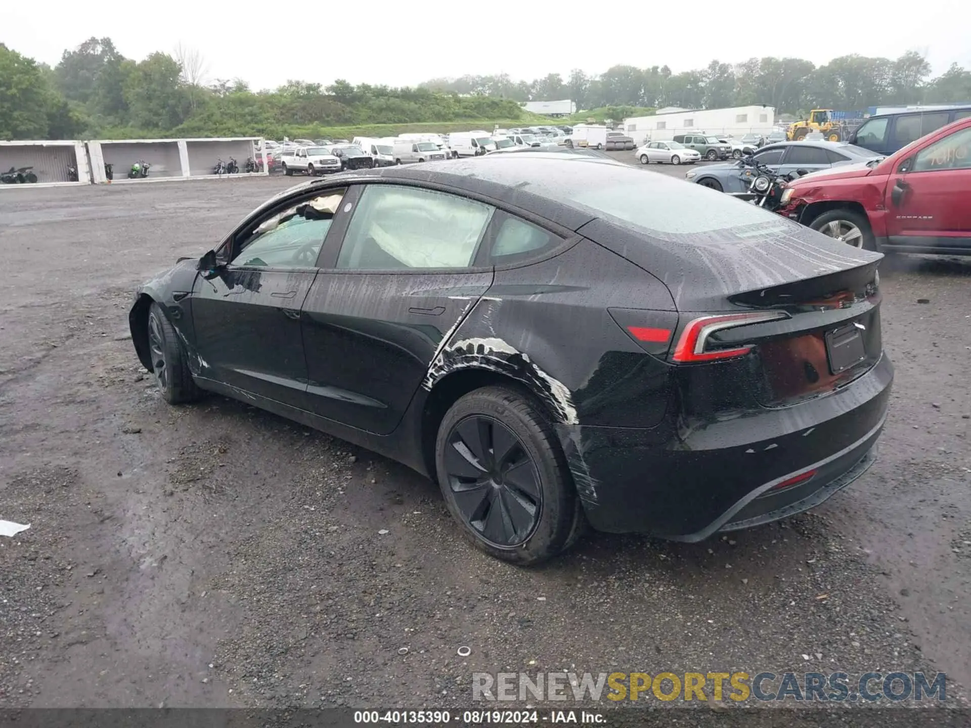 3 Photograph of a damaged car 5YJ3E1EA3RF782170 TESLA MODEL 3 2024