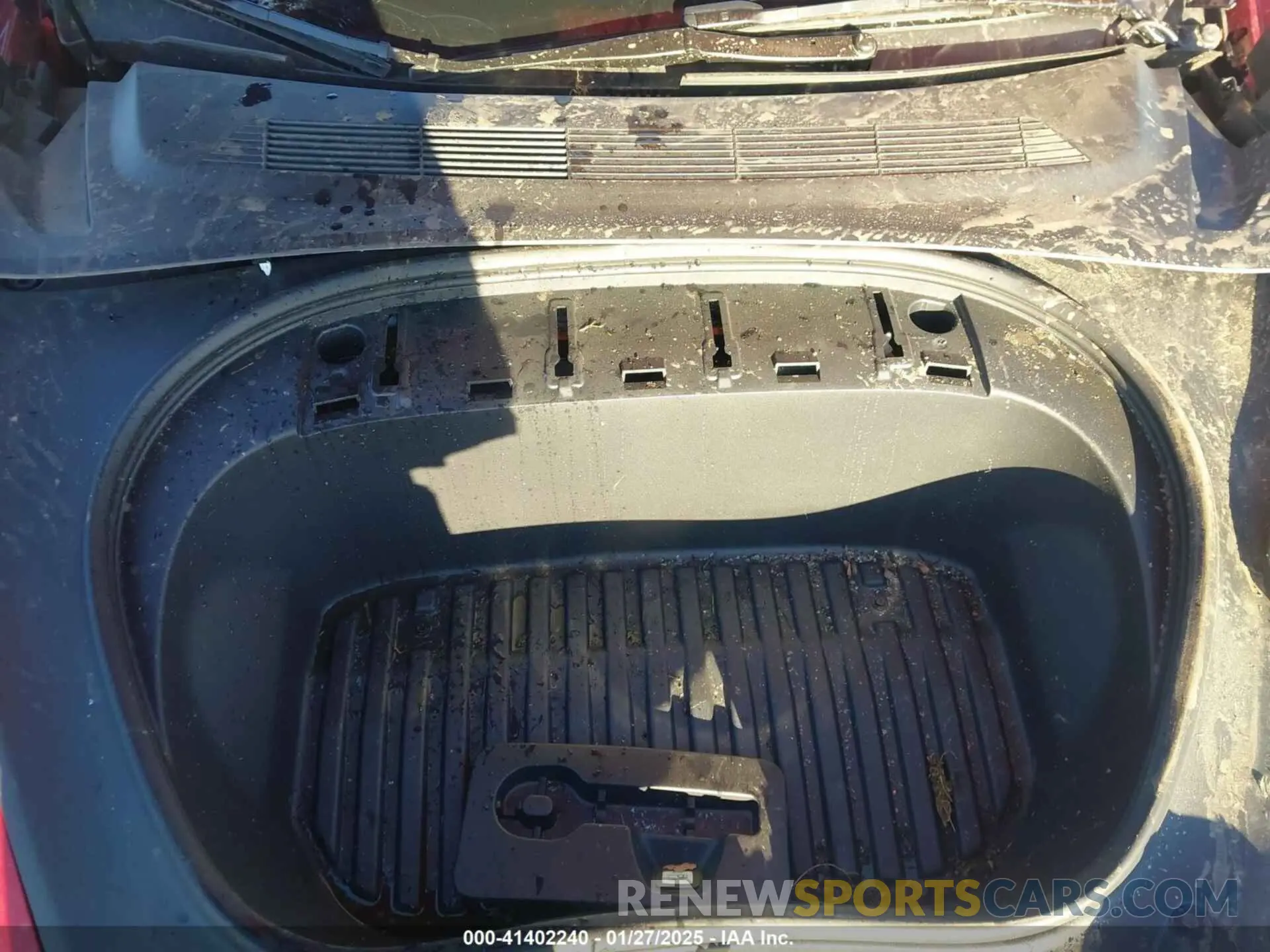 10 Photograph of a damaged car 5YJ3E1EA3RF782346 TESLA MODEL 3 2024
