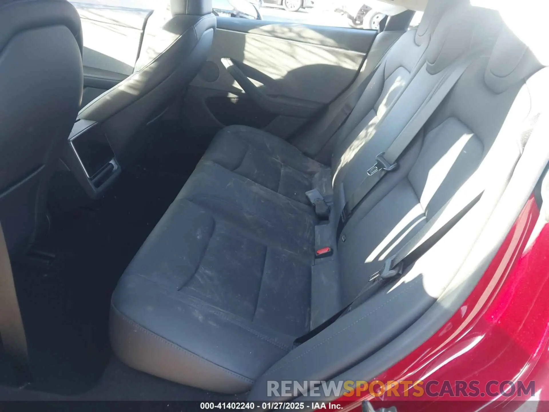 8 Photograph of a damaged car 5YJ3E1EA3RF782346 TESLA MODEL 3 2024