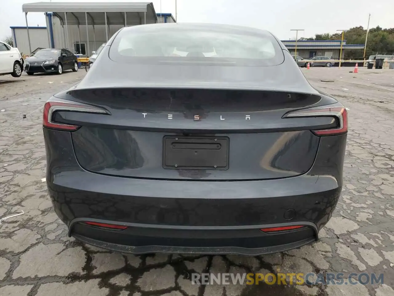 6 Photograph of a damaged car 5YJ3E1EA3RF784811 TESLA MODEL 3 2024