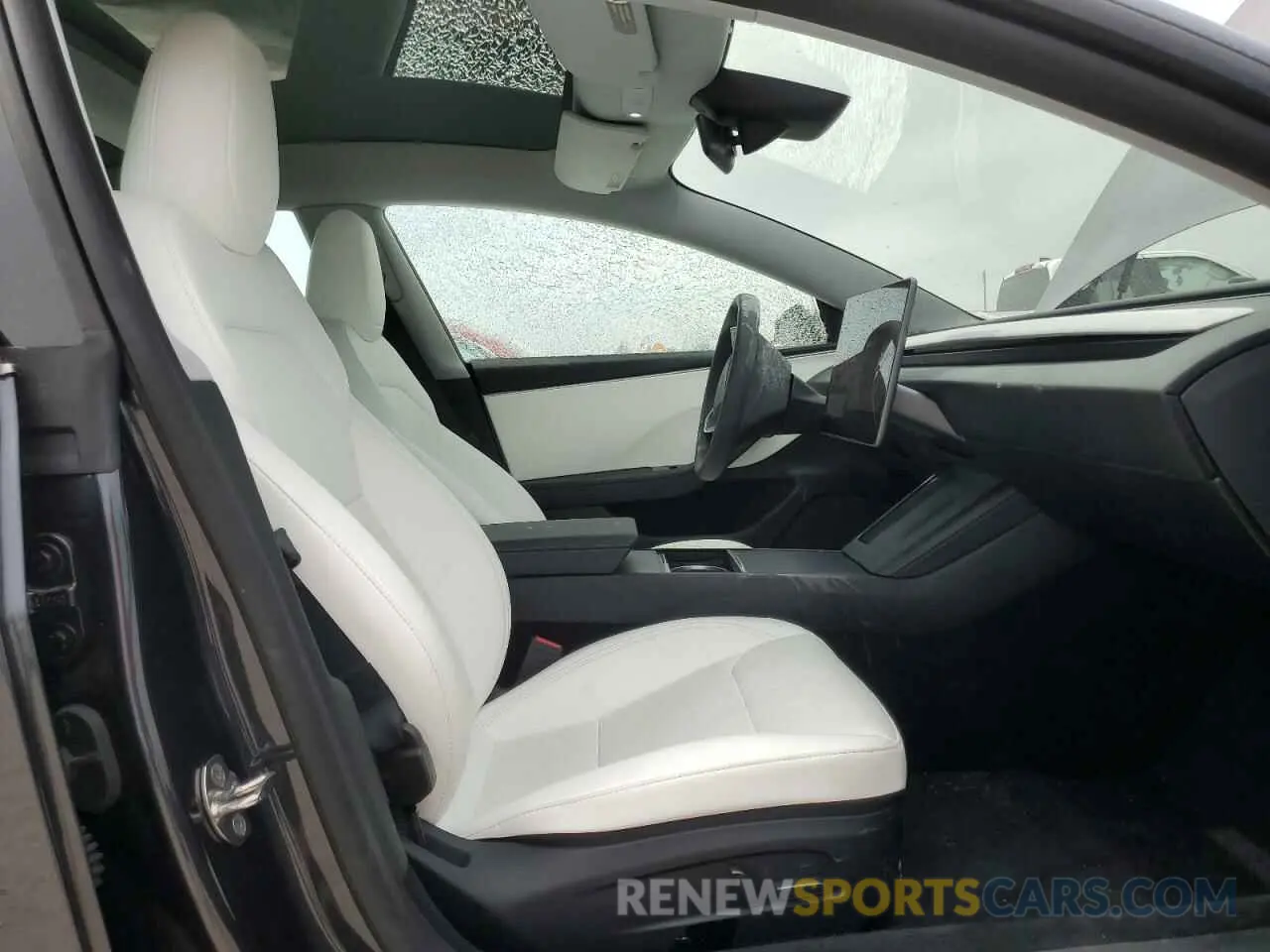 7 Photograph of a damaged car 5YJ3E1EA3RF858616 TESLA MODEL 3 2024