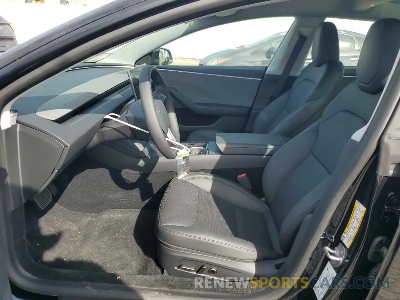 7 Photograph of a damaged car 5YJ3E1EA3RF867994 TESLA MODEL 3 2024