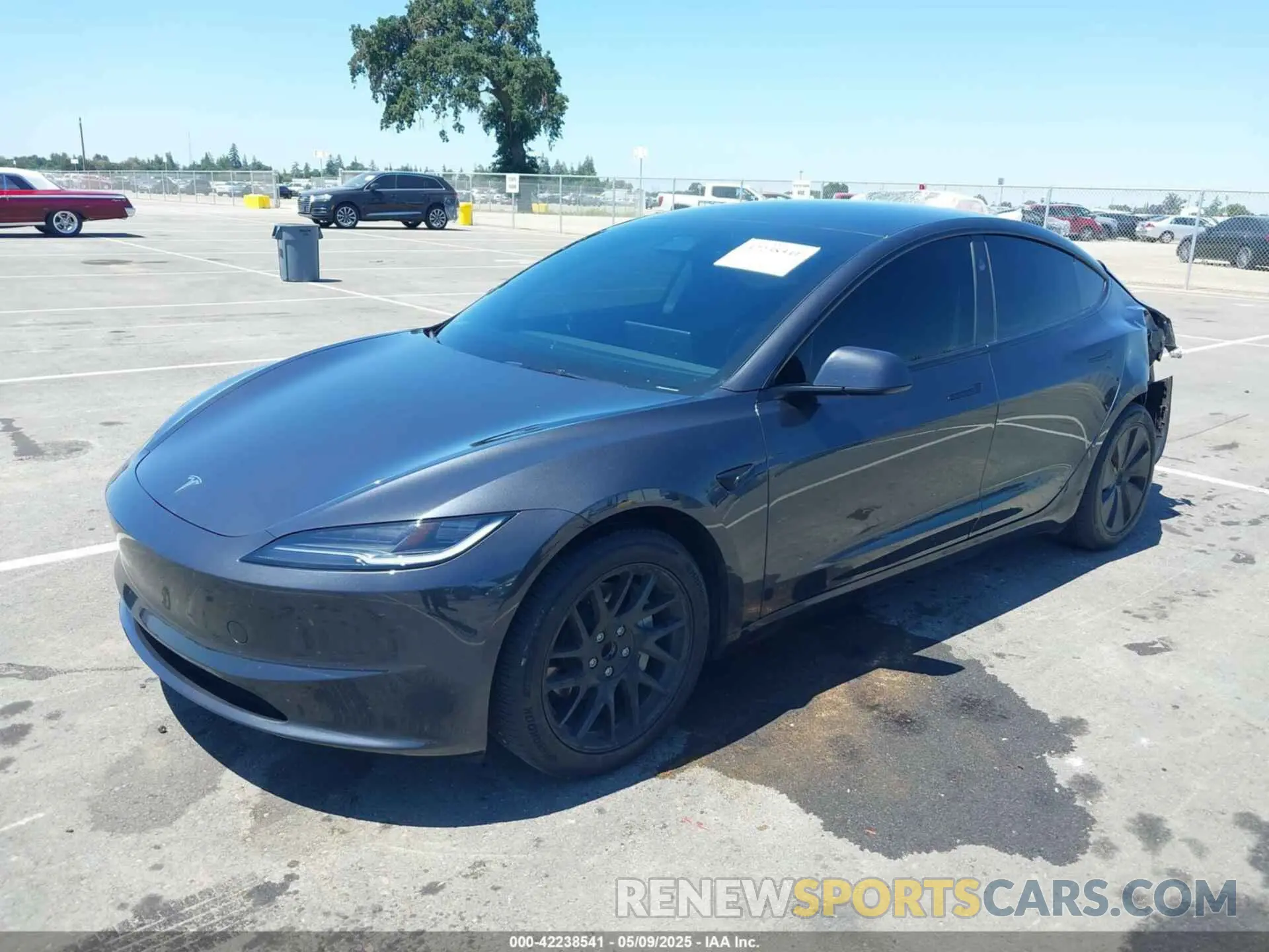 2 Photograph of a damaged car 5YJ3E1EA4RF721281 TESLA MODEL 3 2024