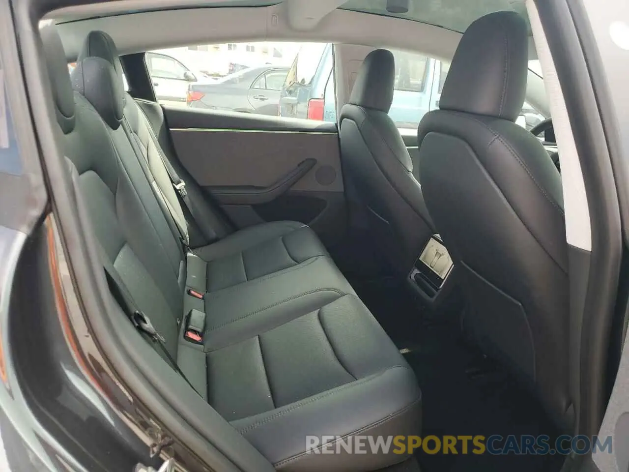 10 Photograph of a damaged car 5YJ3E1EA4RF734404 TESLA MODEL 3 2024