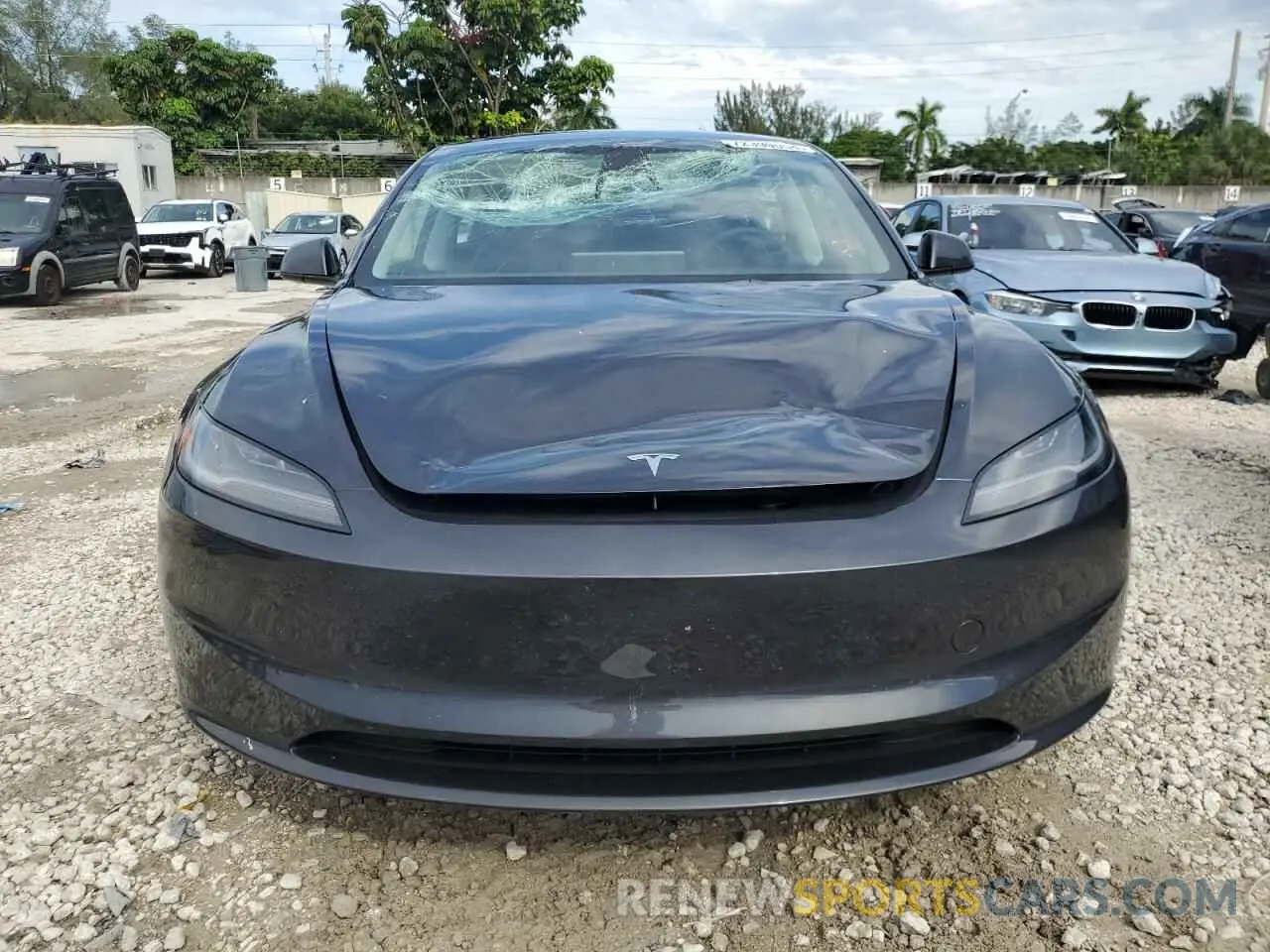 5 Photograph of a damaged car 5YJ3E1EA4RF734404 TESLA MODEL 3 2024