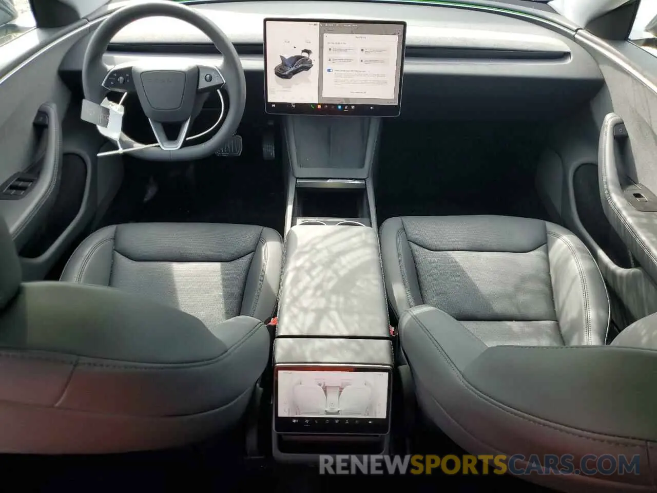 8 Photograph of a damaged car 5YJ3E1EA4RF734404 TESLA MODEL 3 2024