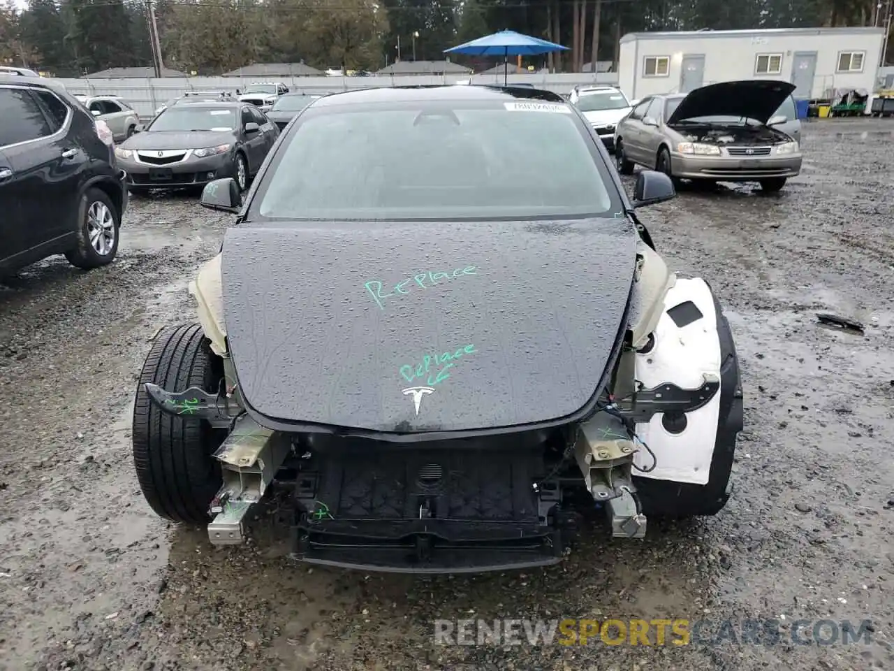 5 Photograph of a damaged car 5YJ3E1EA4RF736461 TESLA MODEL 3 2024