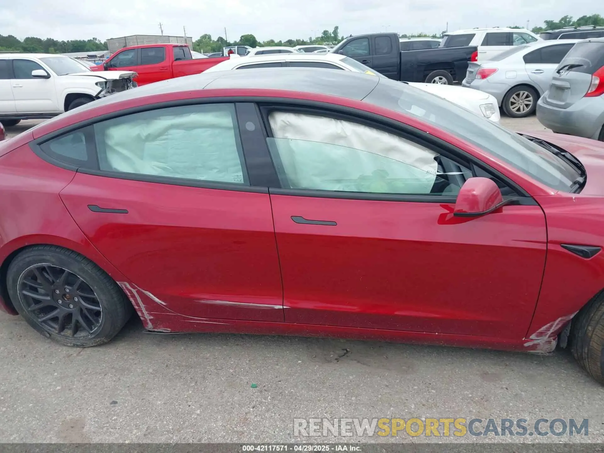 12 Photograph of a damaged car 5YJ3E1EA4RF738212 TESLA MODEL 3 2024