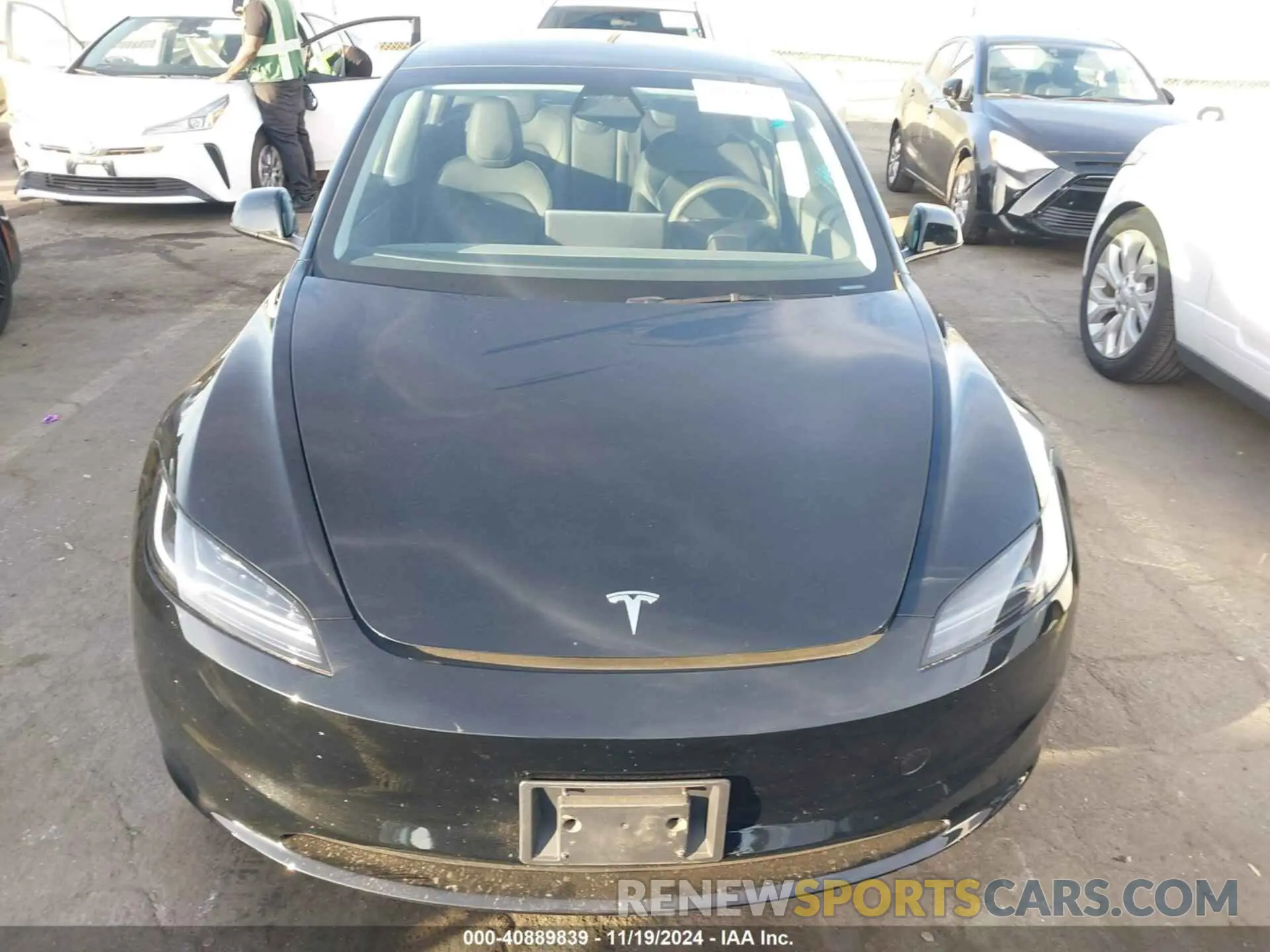 12 Photograph of a damaged car 5YJ3E1EA4RF747945 TESLA MODEL 3 2024
