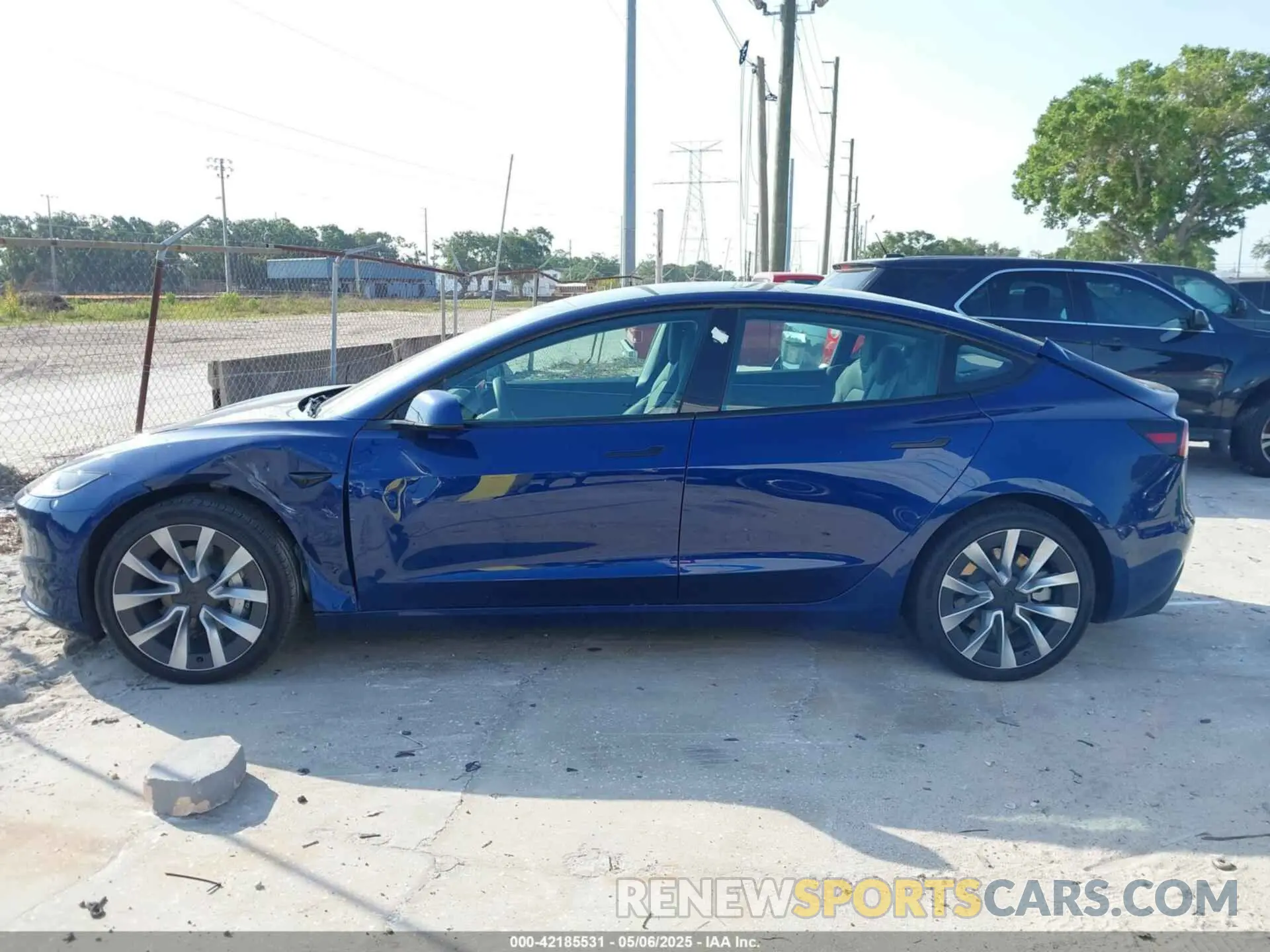 13 Photograph of a damaged car 5YJ3E1EA4RF751347 TESLA MODEL 3 2024