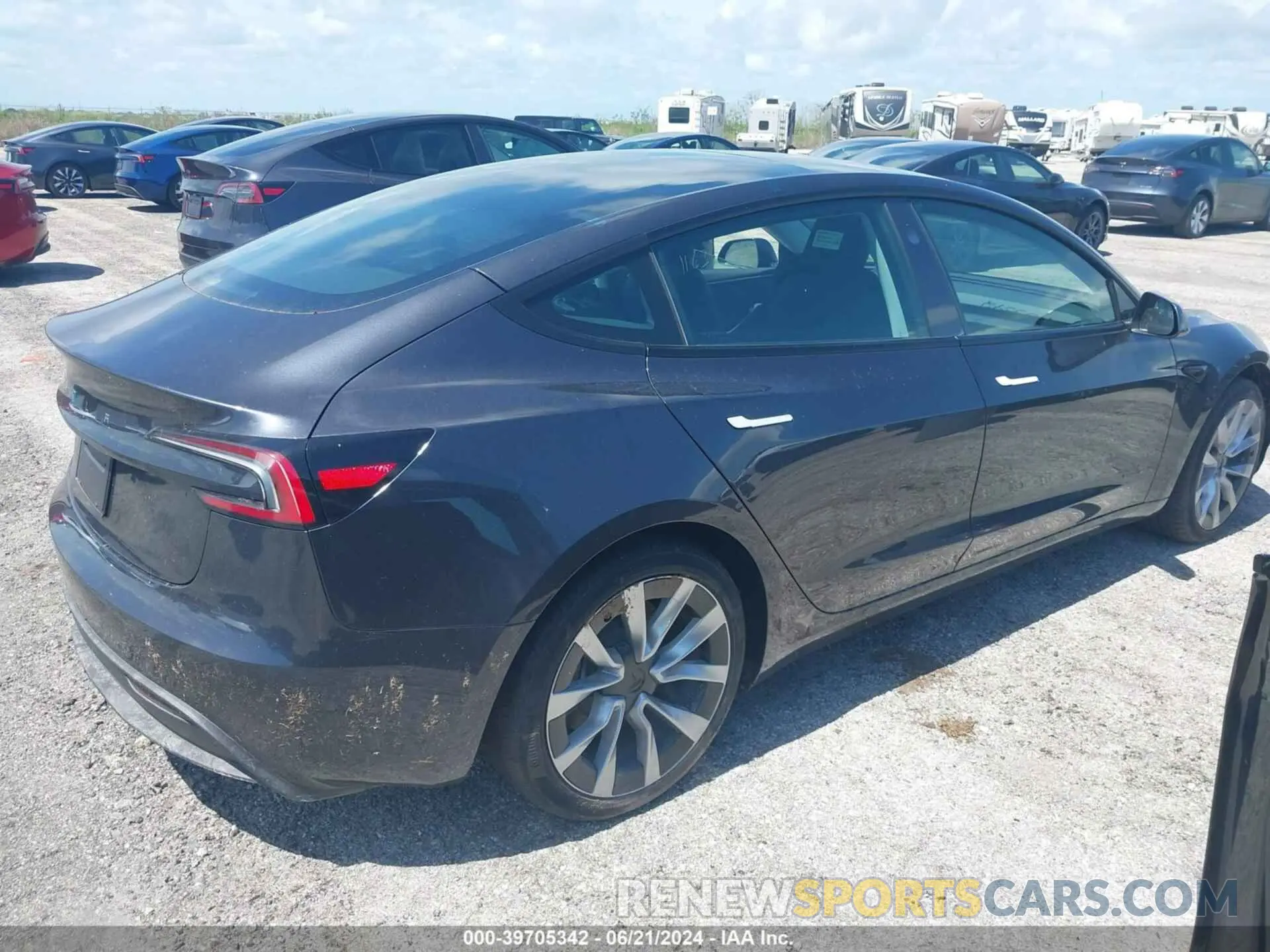 4 Photograph of a damaged car 5YJ3E1EA4RF752059 TESLA MODEL 3 2024
