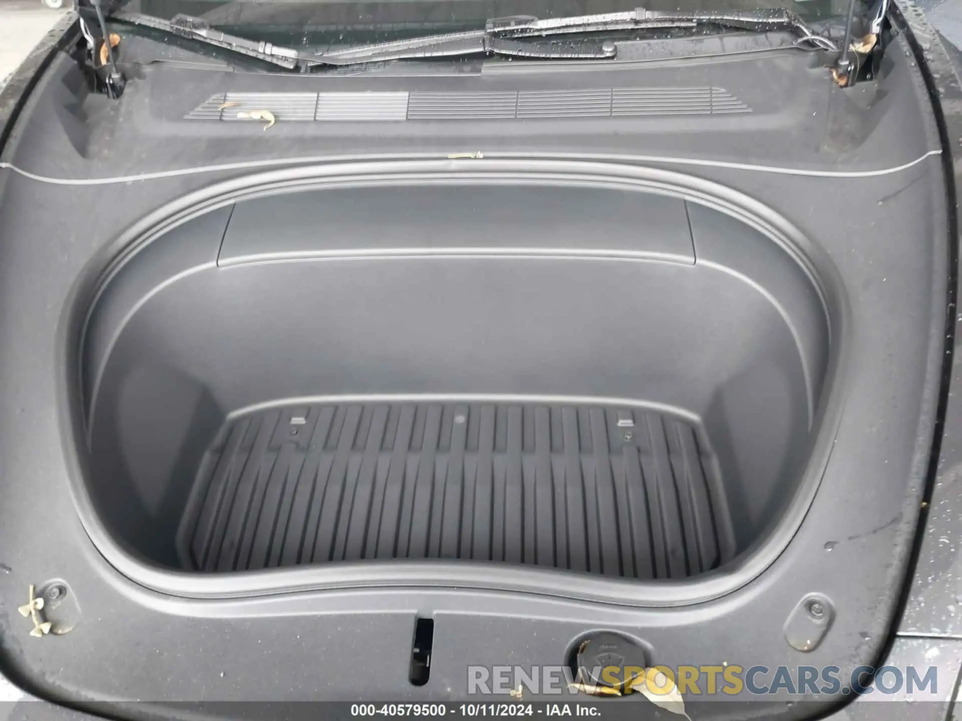 10 Photograph of a damaged car 5YJ3E1EA4RF767760 TESLA MODEL 3 2024