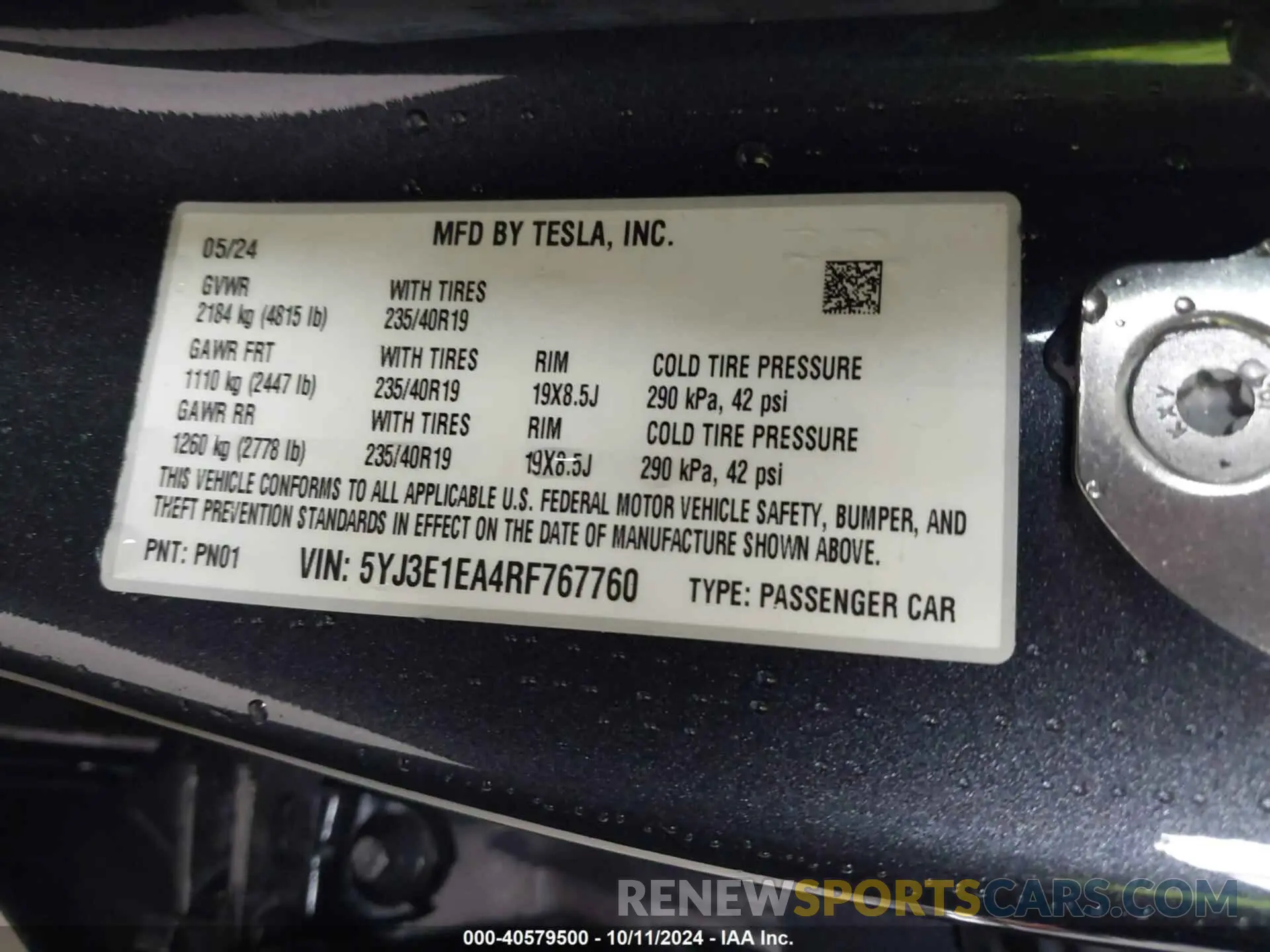 9 Photograph of a damaged car 5YJ3E1EA4RF767760 TESLA MODEL 3 2024