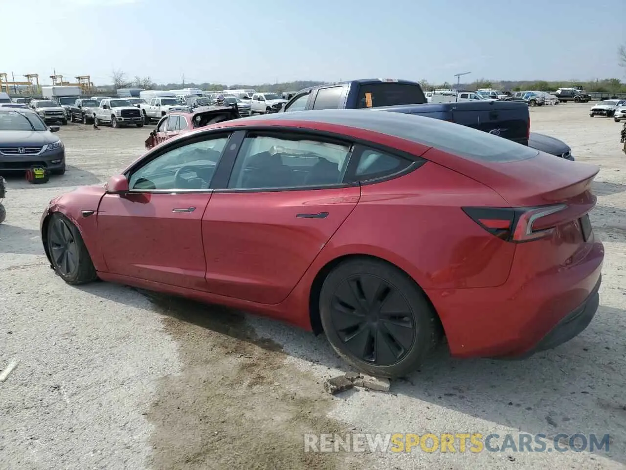 2 Photograph of a damaged car 5YJ3E1EA4RF784705 TESLA MODEL 3 2024