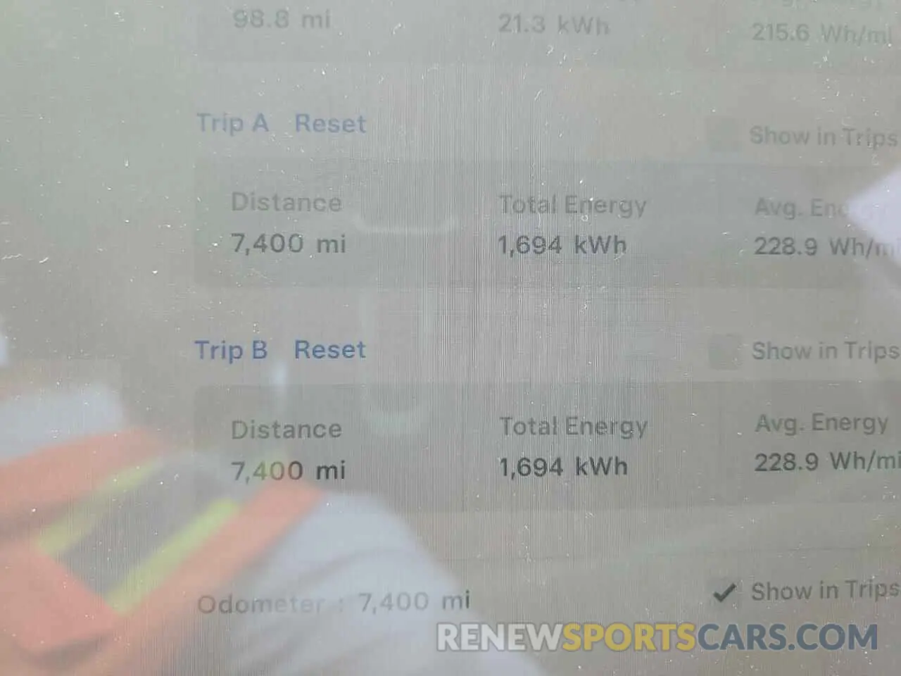 9 Photograph of a damaged car 5YJ3E1EA4RF784705 TESLA MODEL 3 2024