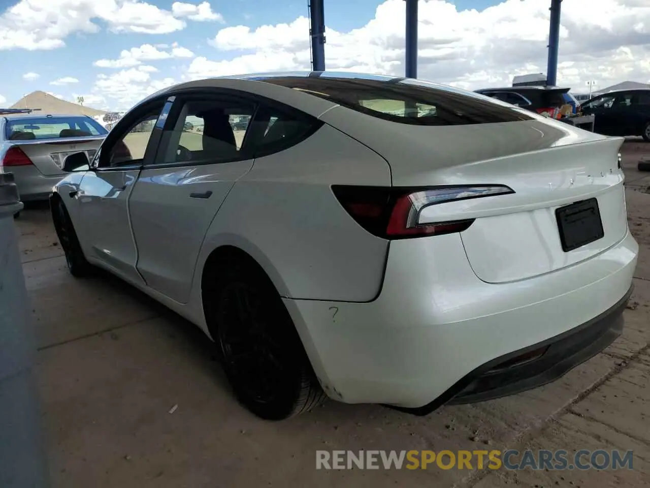 2 Photograph of a damaged car 5YJ3E1EA4RF785546 TESLA MODEL 3 2024