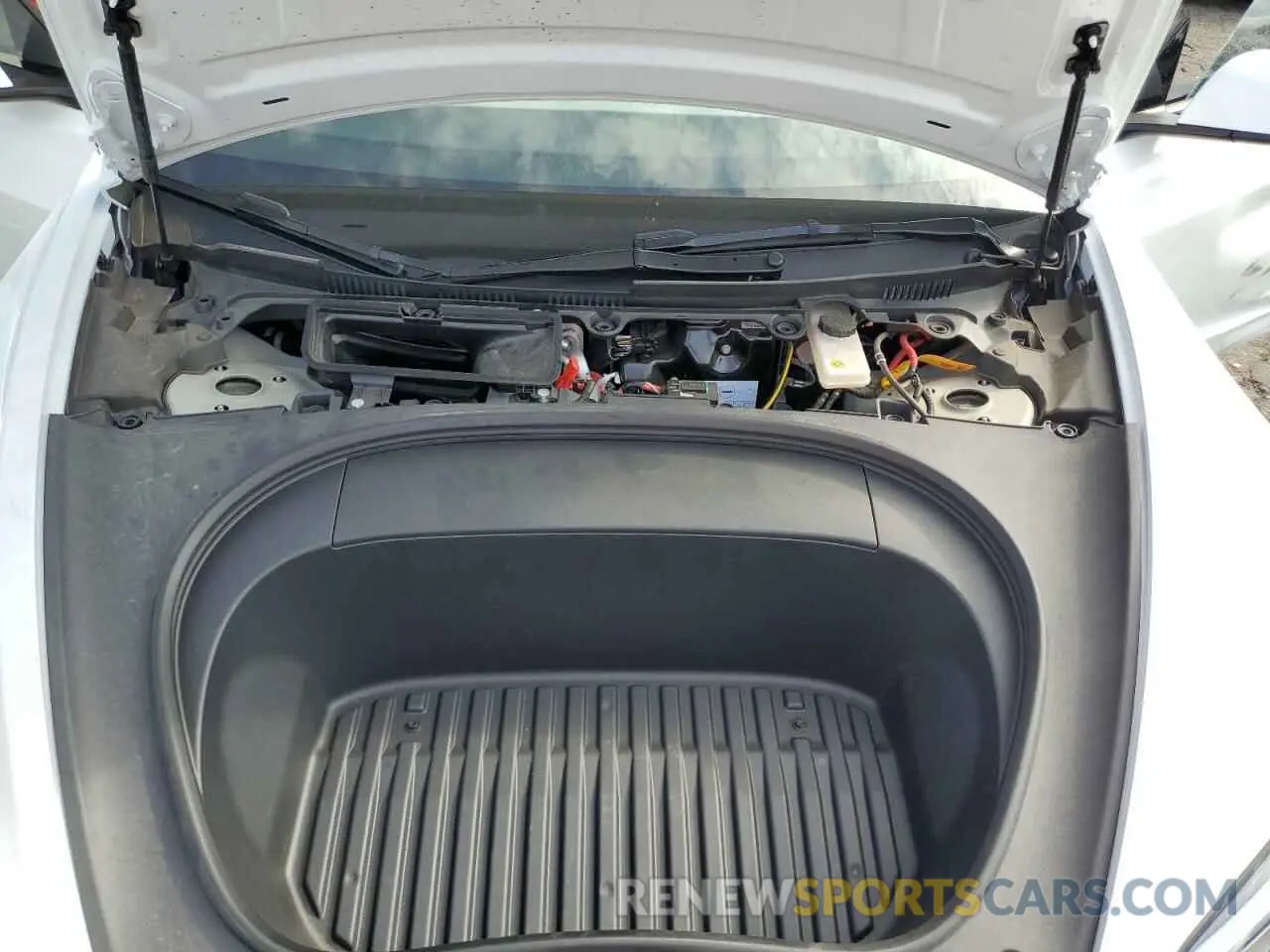 12 Photograph of a damaged car 5YJ3E1EA4RF812230 TESLA MODEL 3 2024