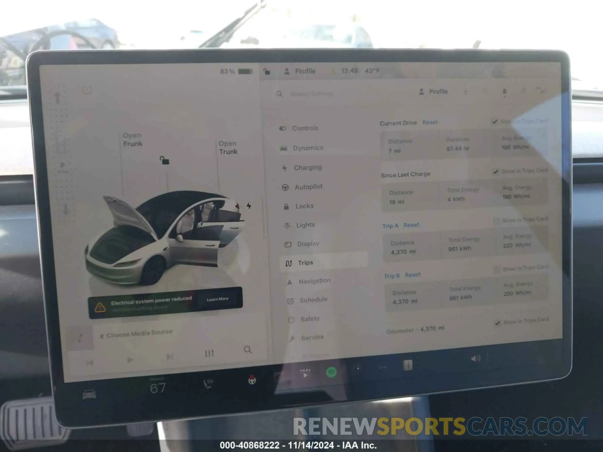 18 Photograph of a damaged car 5YJ3E1EA4RF849567 TESLA MODEL 3 2024