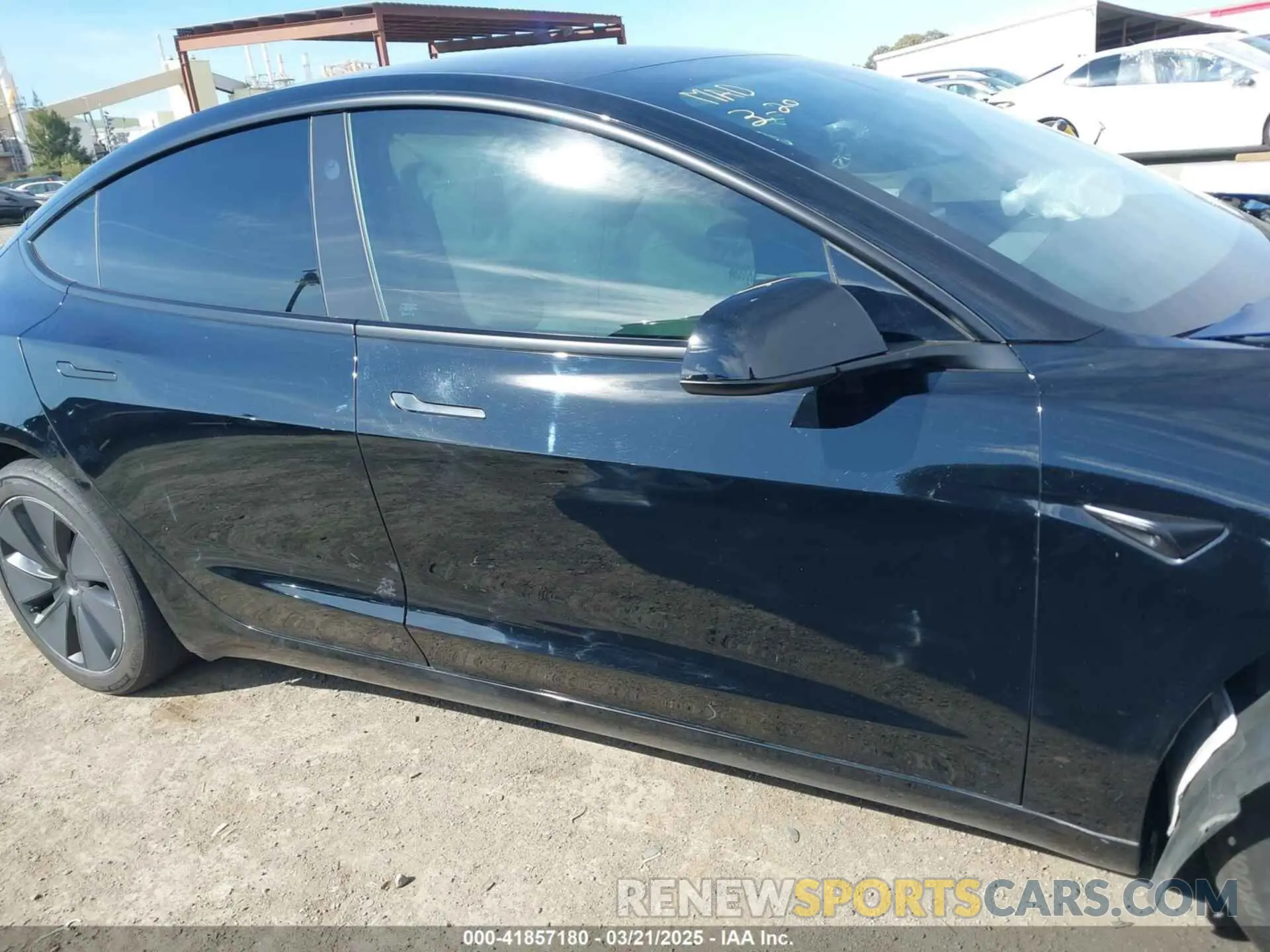 14 Photograph of a damaged car 5YJ3E1EA5RF716946 TESLA MODEL 3 2024