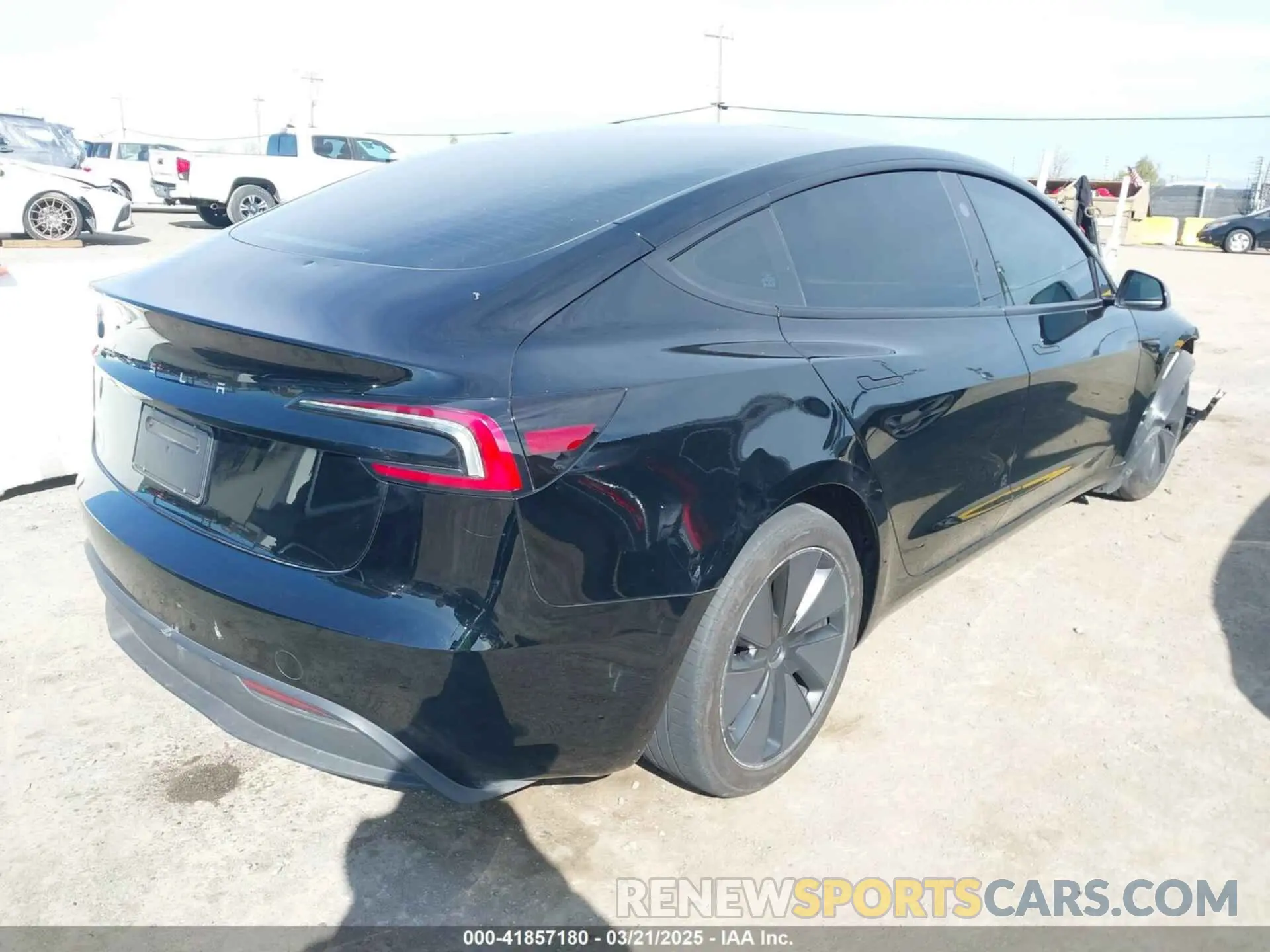 4 Photograph of a damaged car 5YJ3E1EA5RF716946 TESLA MODEL 3 2024