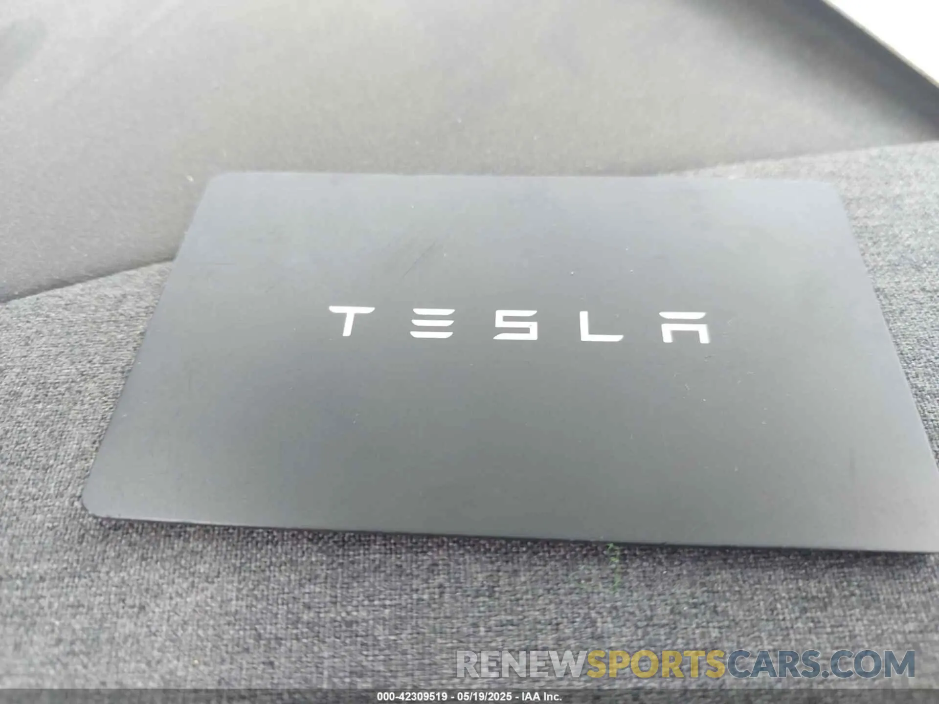 11 Photograph of a damaged car 5YJ3E1EA5RF722519 TESLA MODEL 3 2024