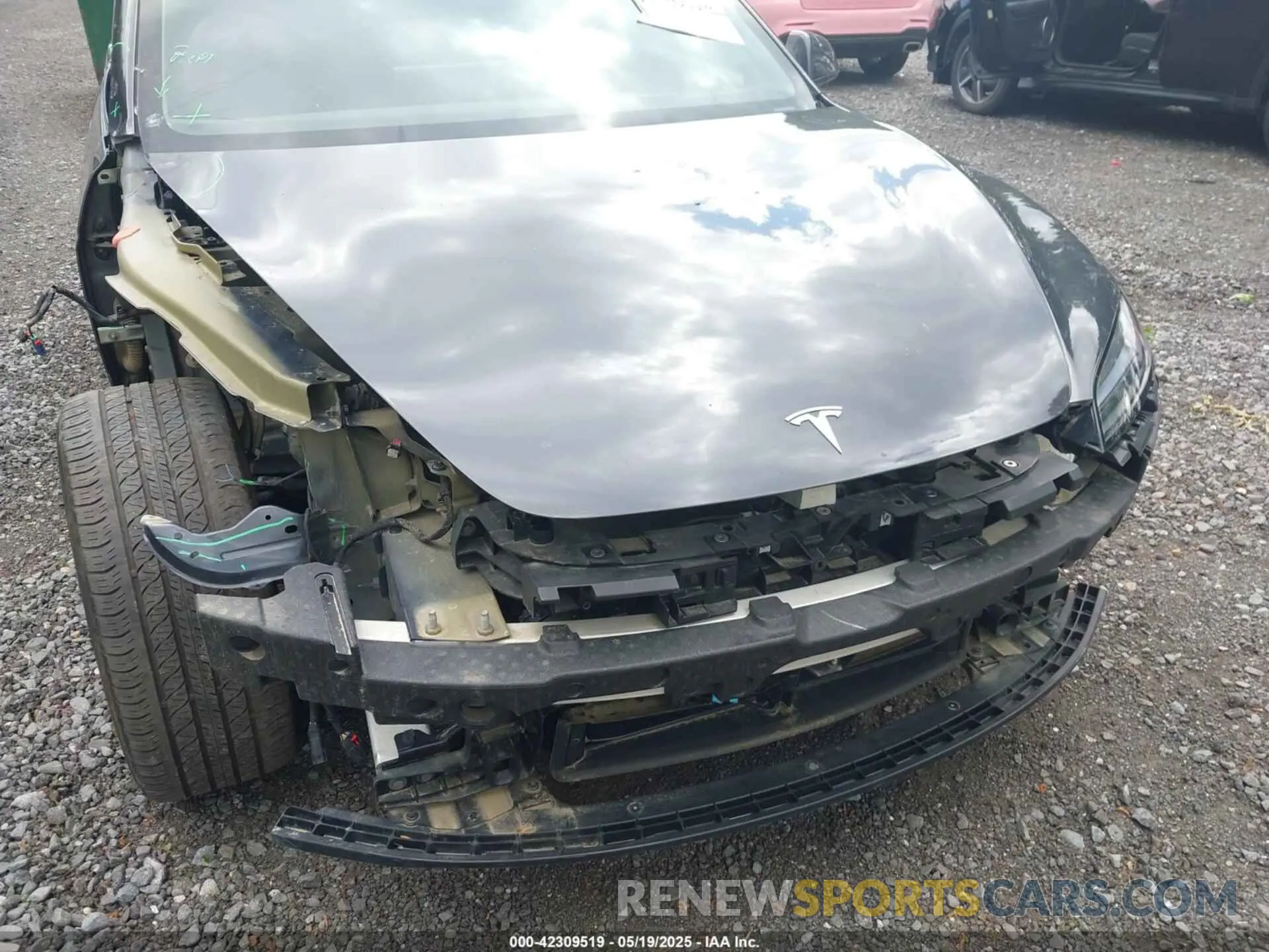 6 Photograph of a damaged car 5YJ3E1EA5RF722519 TESLA MODEL 3 2024