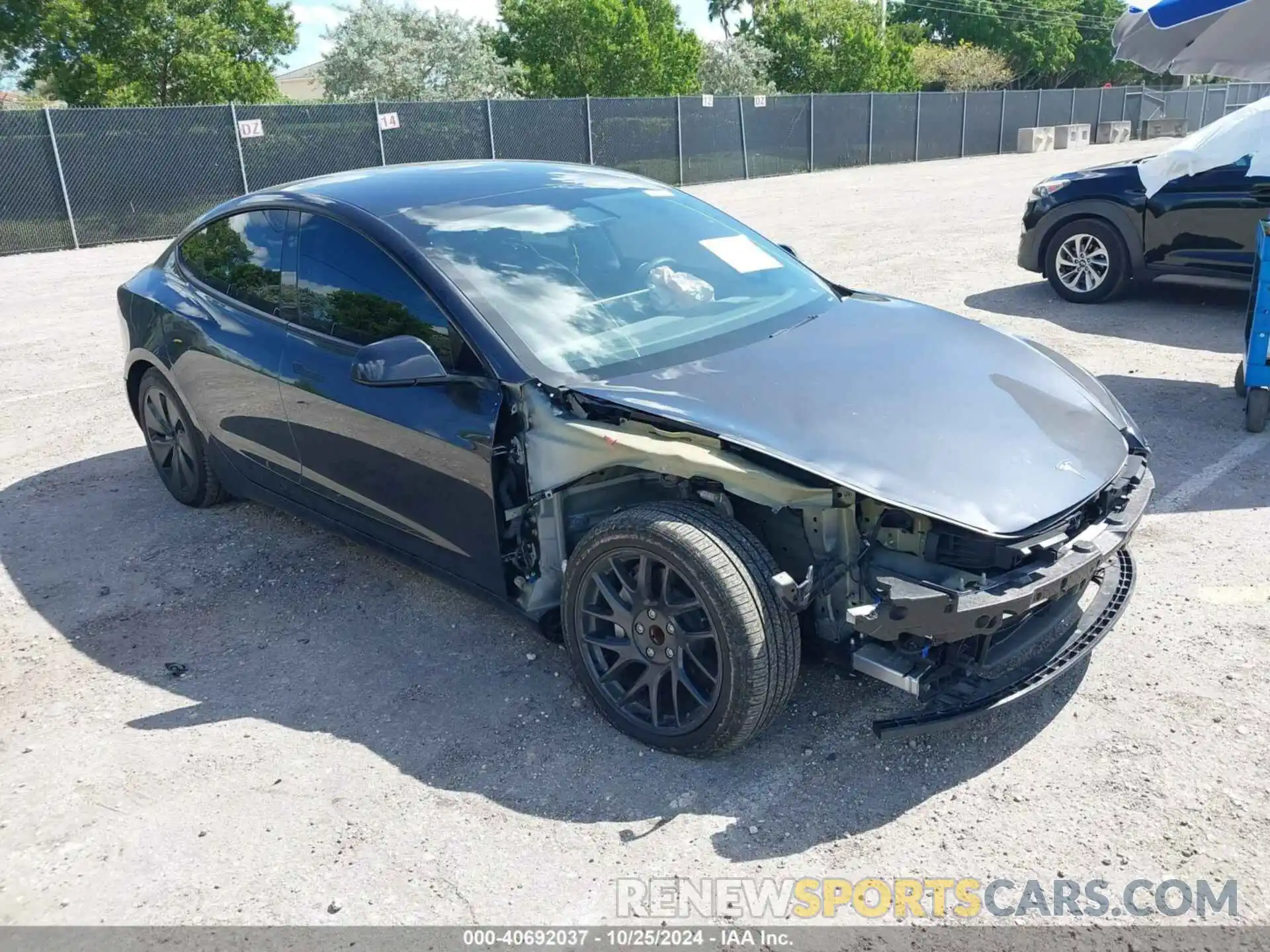 1 Photograph of a damaged car 5YJ3E1EA5RF728692 TESLA MODEL 3 2024